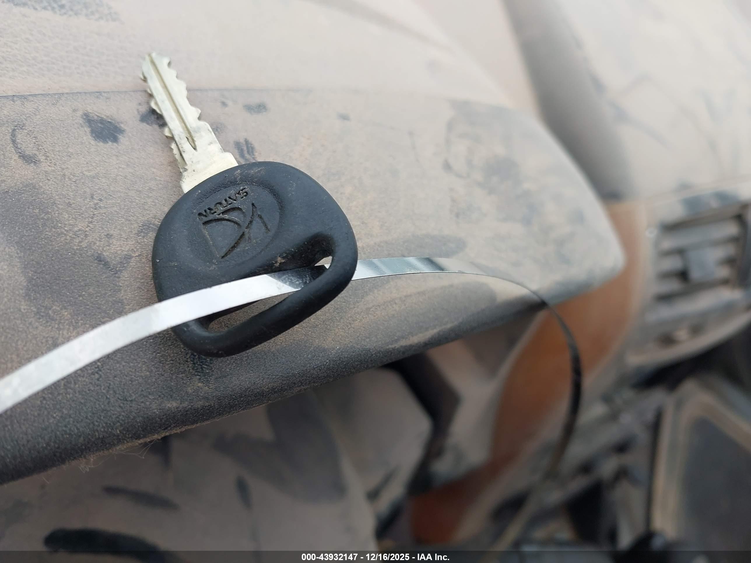 SATURN VUE image 11