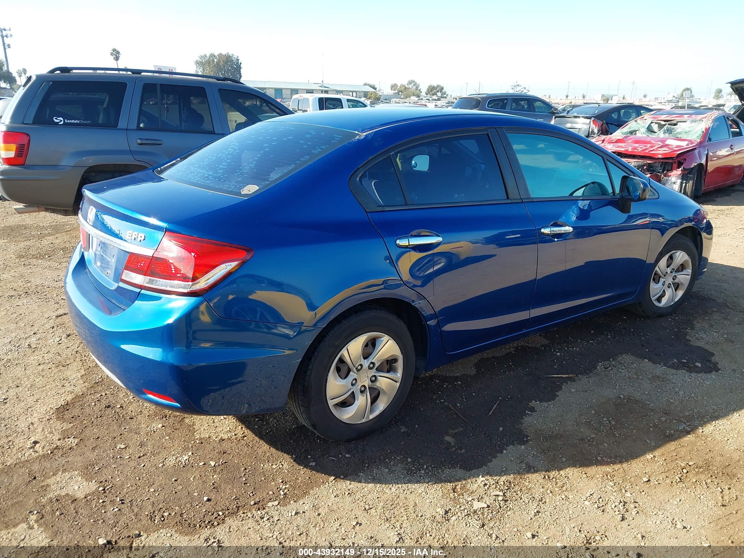 HONDA CIVIC image 4