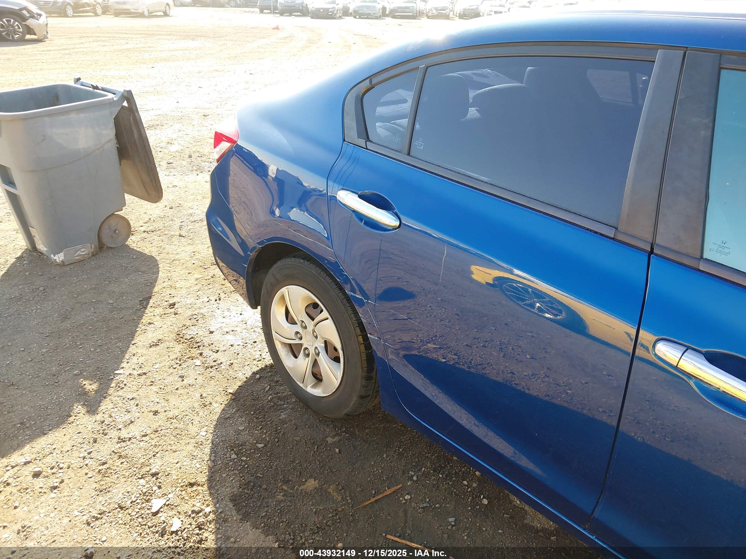 HONDA CIVIC image 6