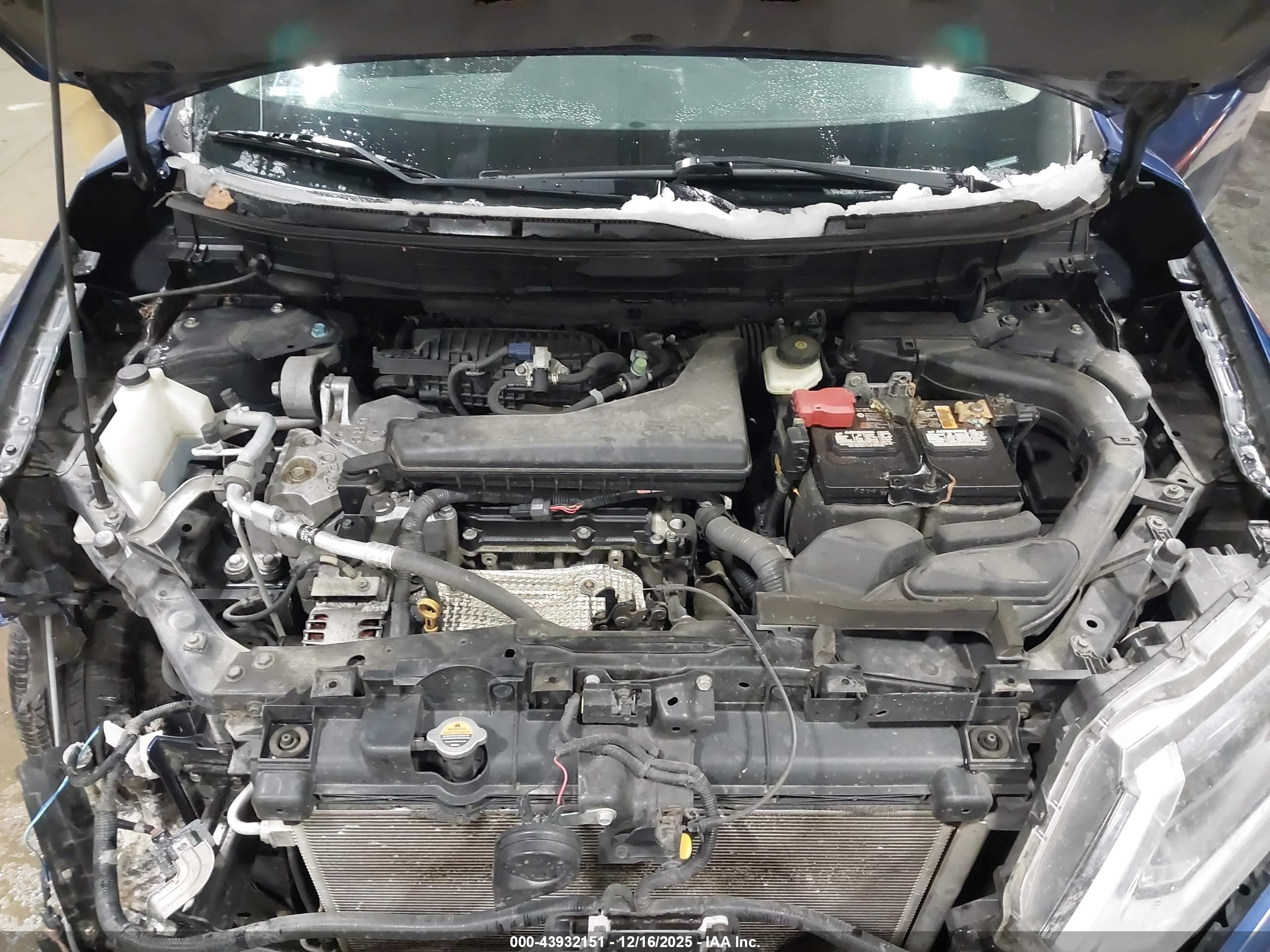 NISSAN ROGUE image 10