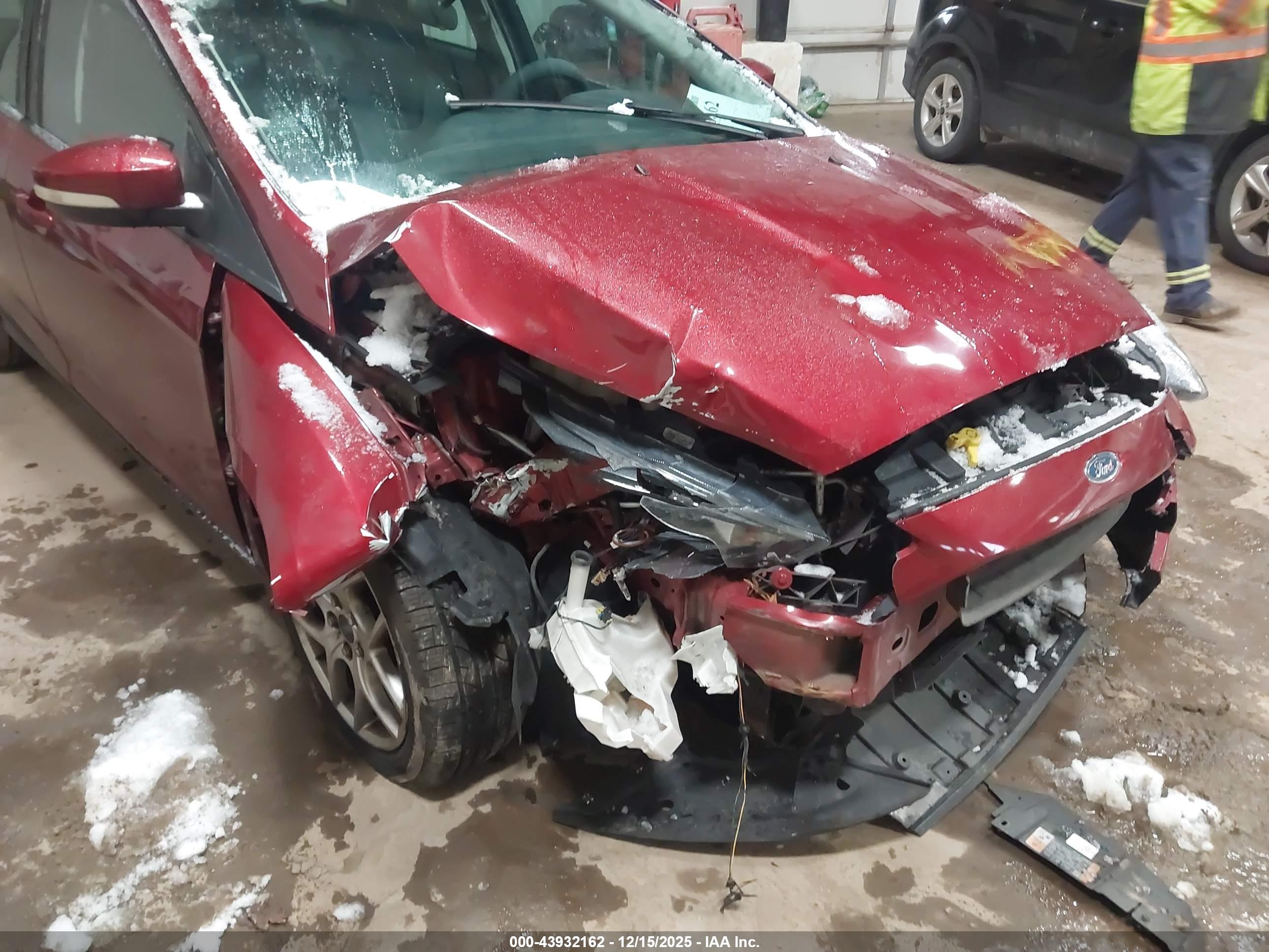 FORD FOCUS image 6