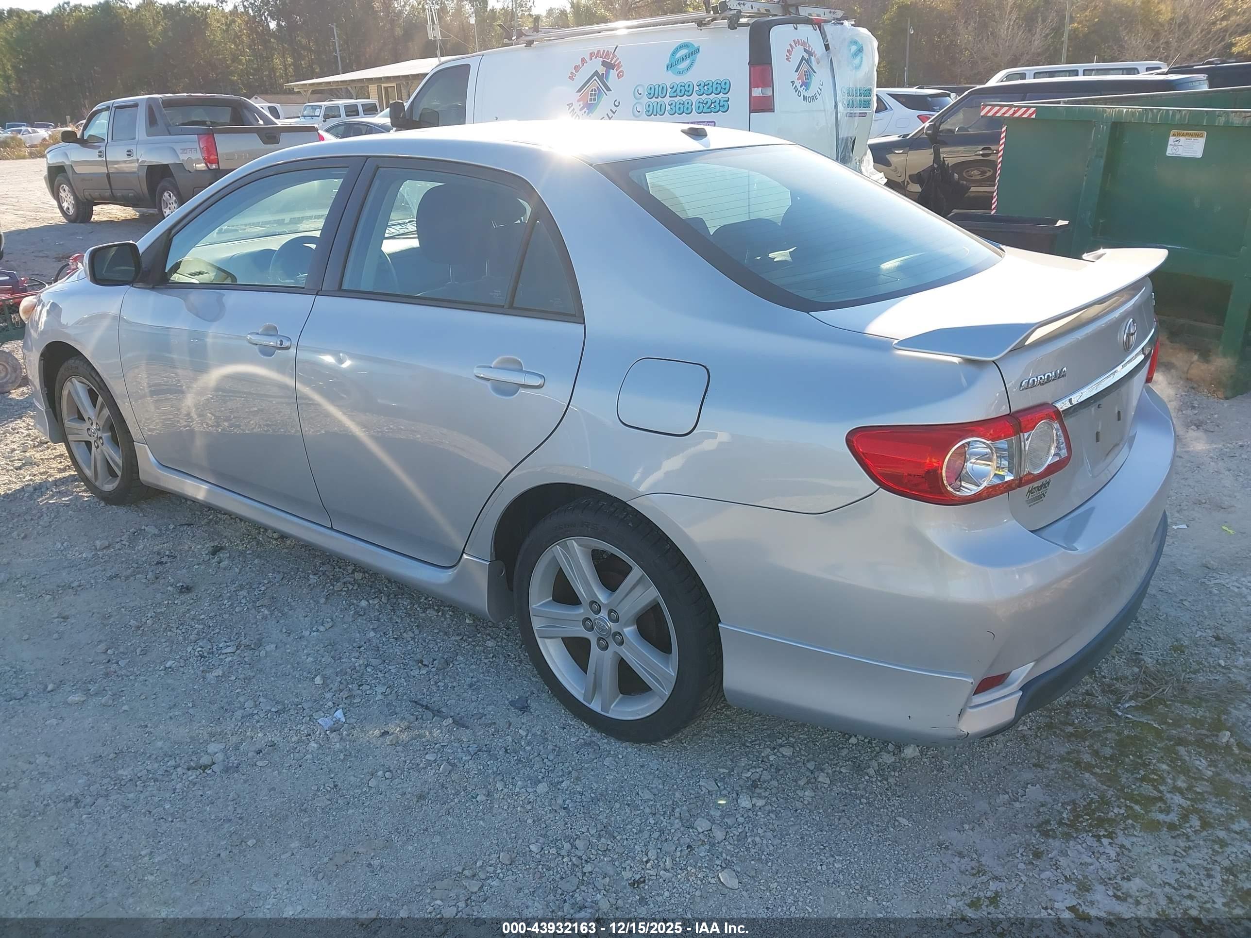 TOYOTA COROLLA image 3