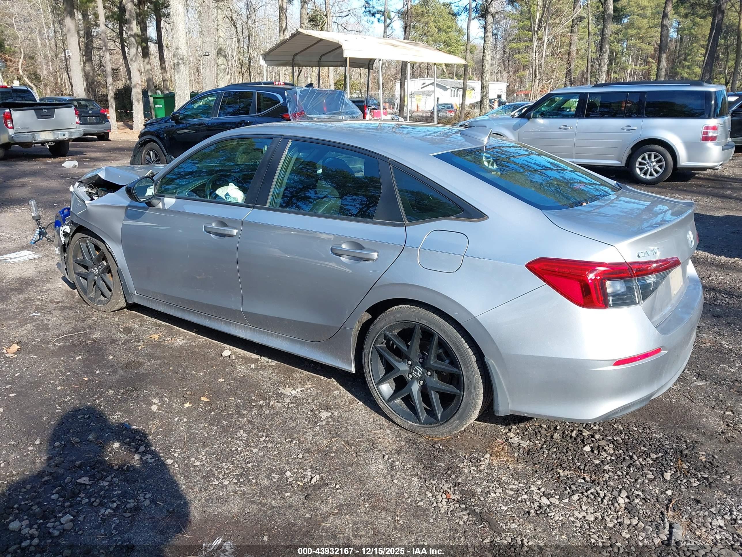 HONDA CIVIC image 3