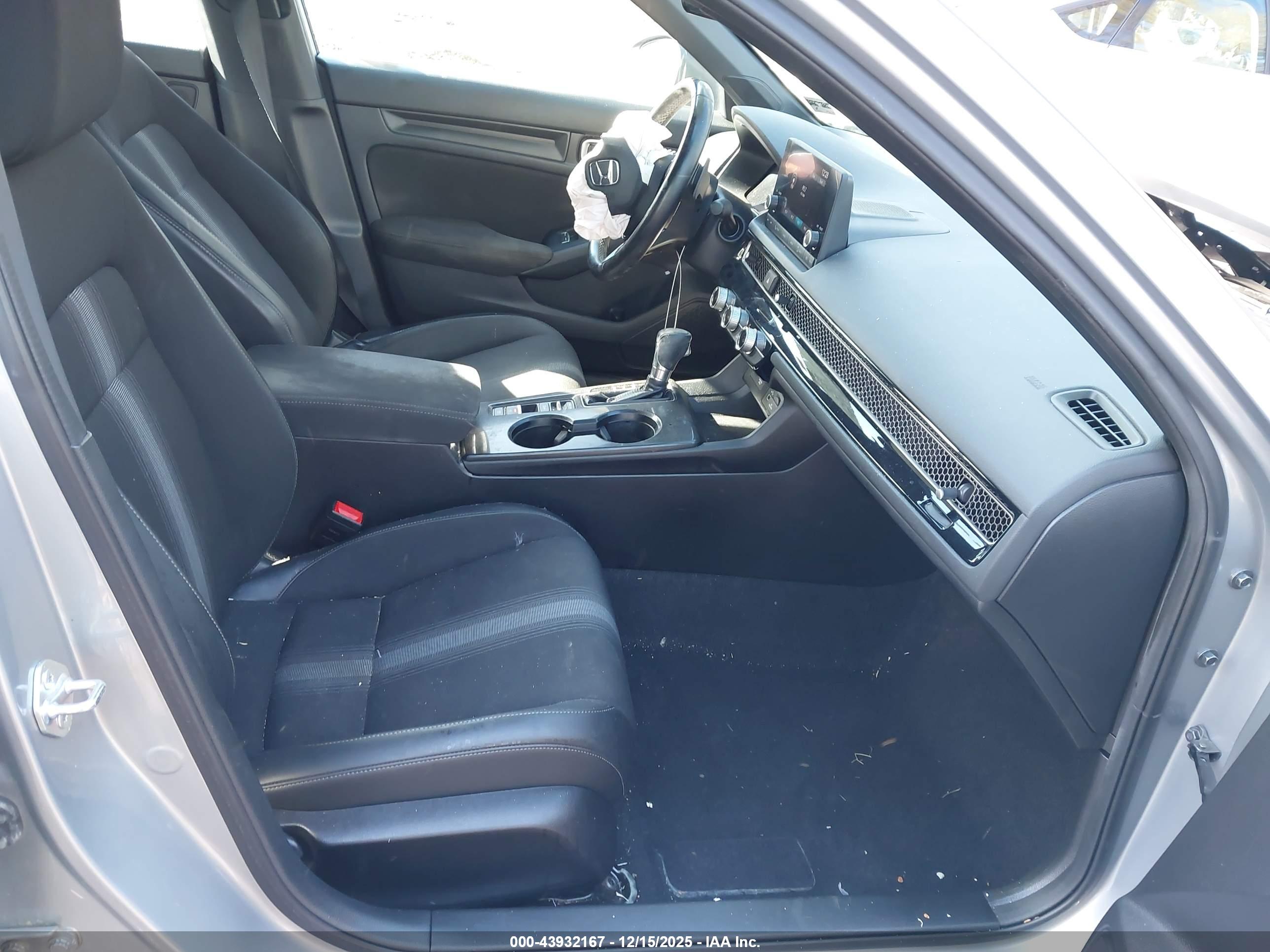 HONDA CIVIC image 5