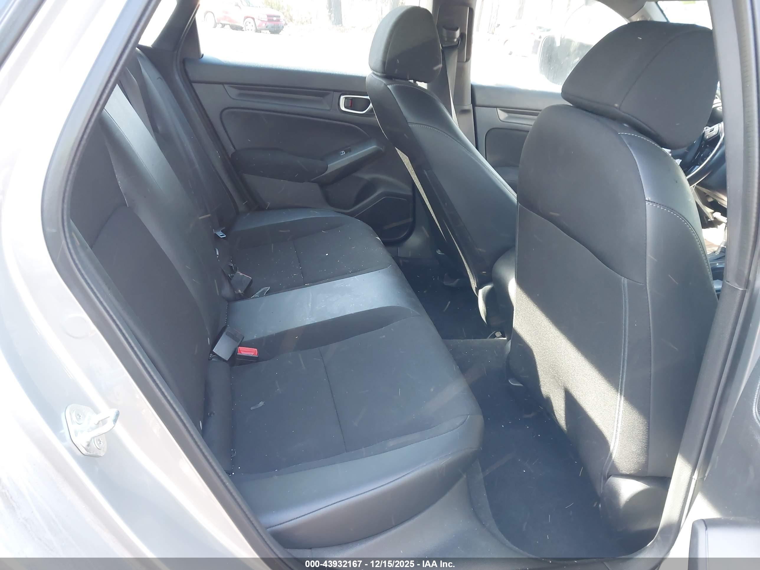HONDA CIVIC image 8