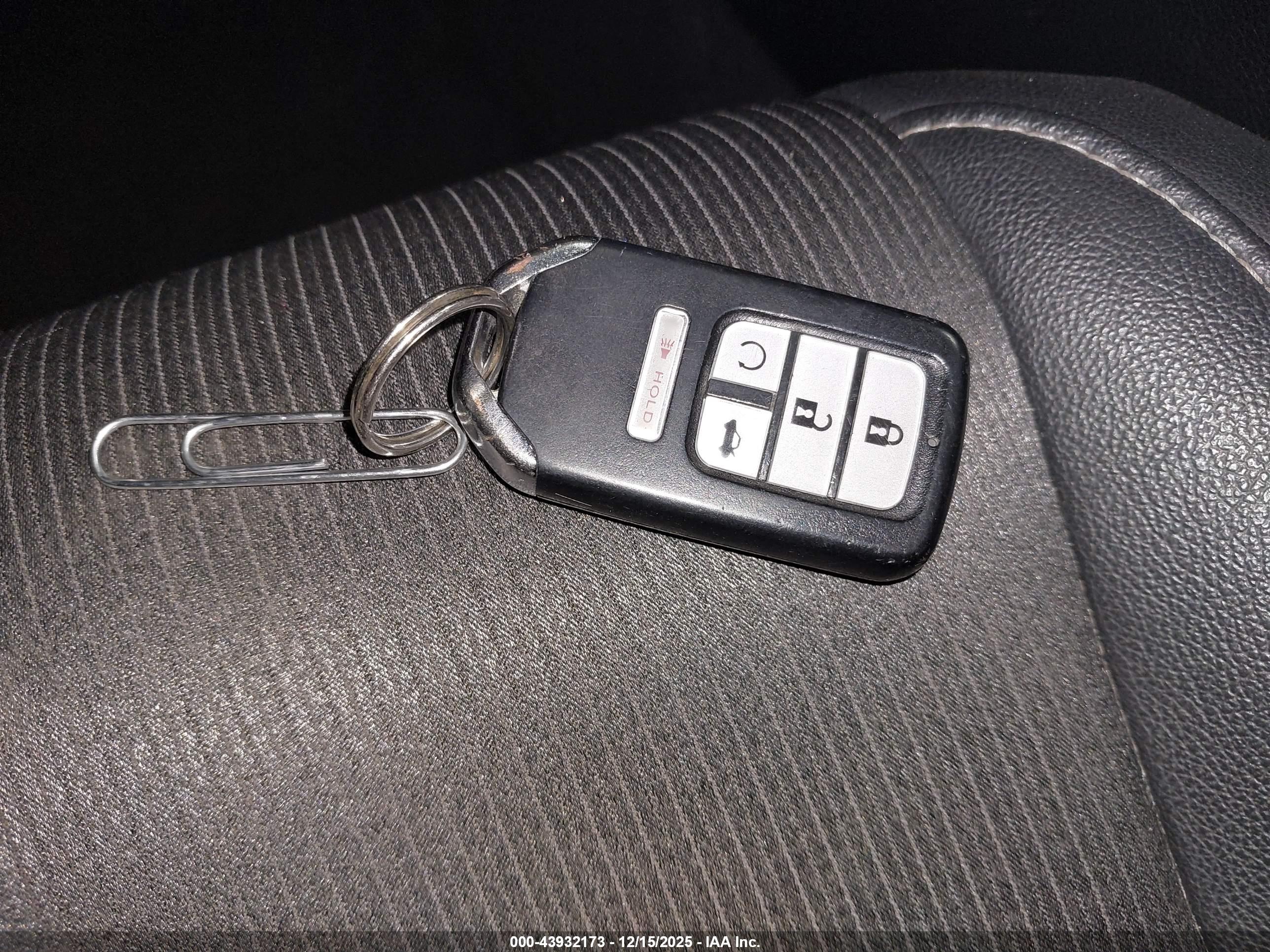 HONDA ACCORD image 11