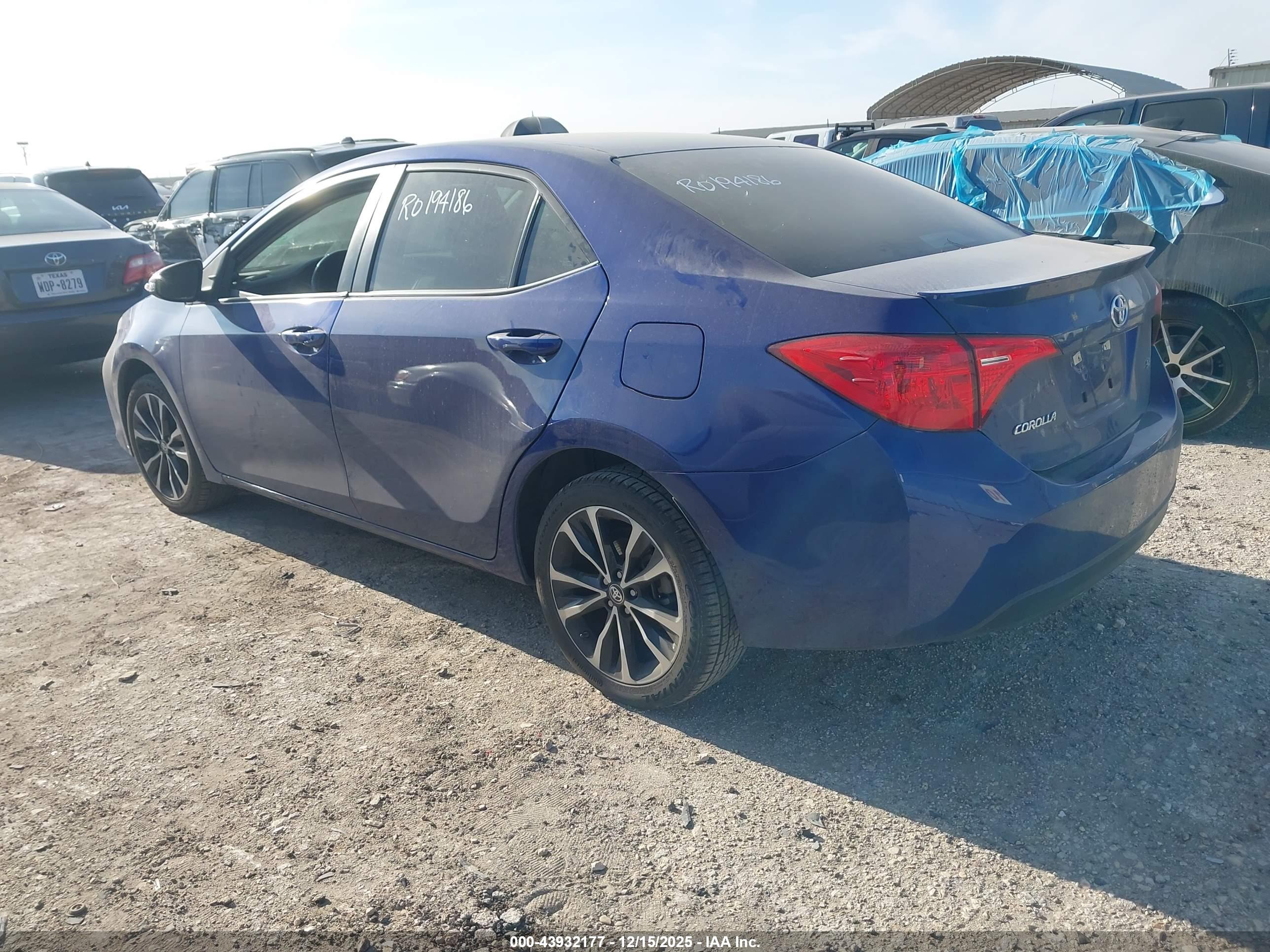 TOYOTA COROLLA image 3