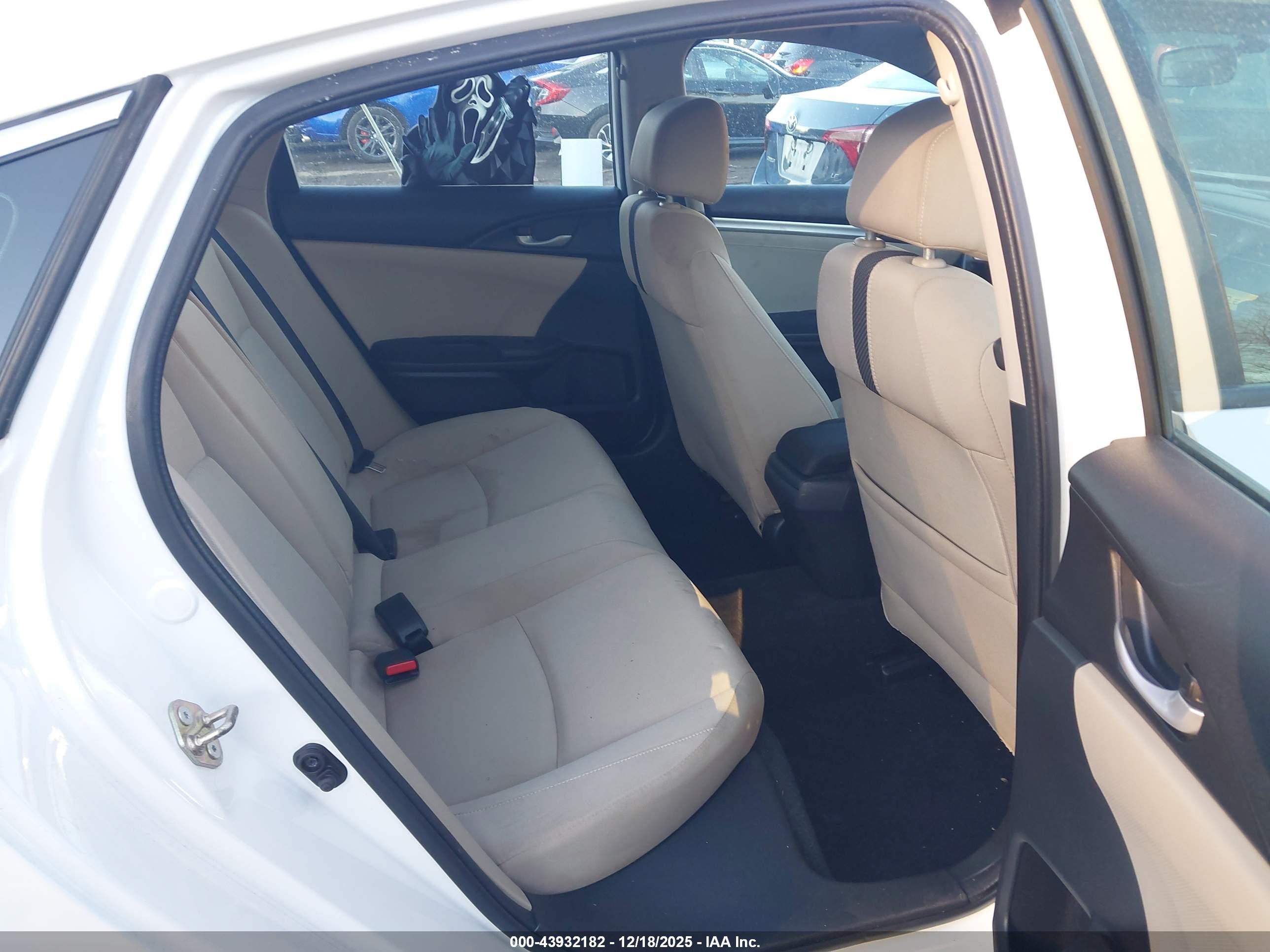 HONDA CIVIC image 8