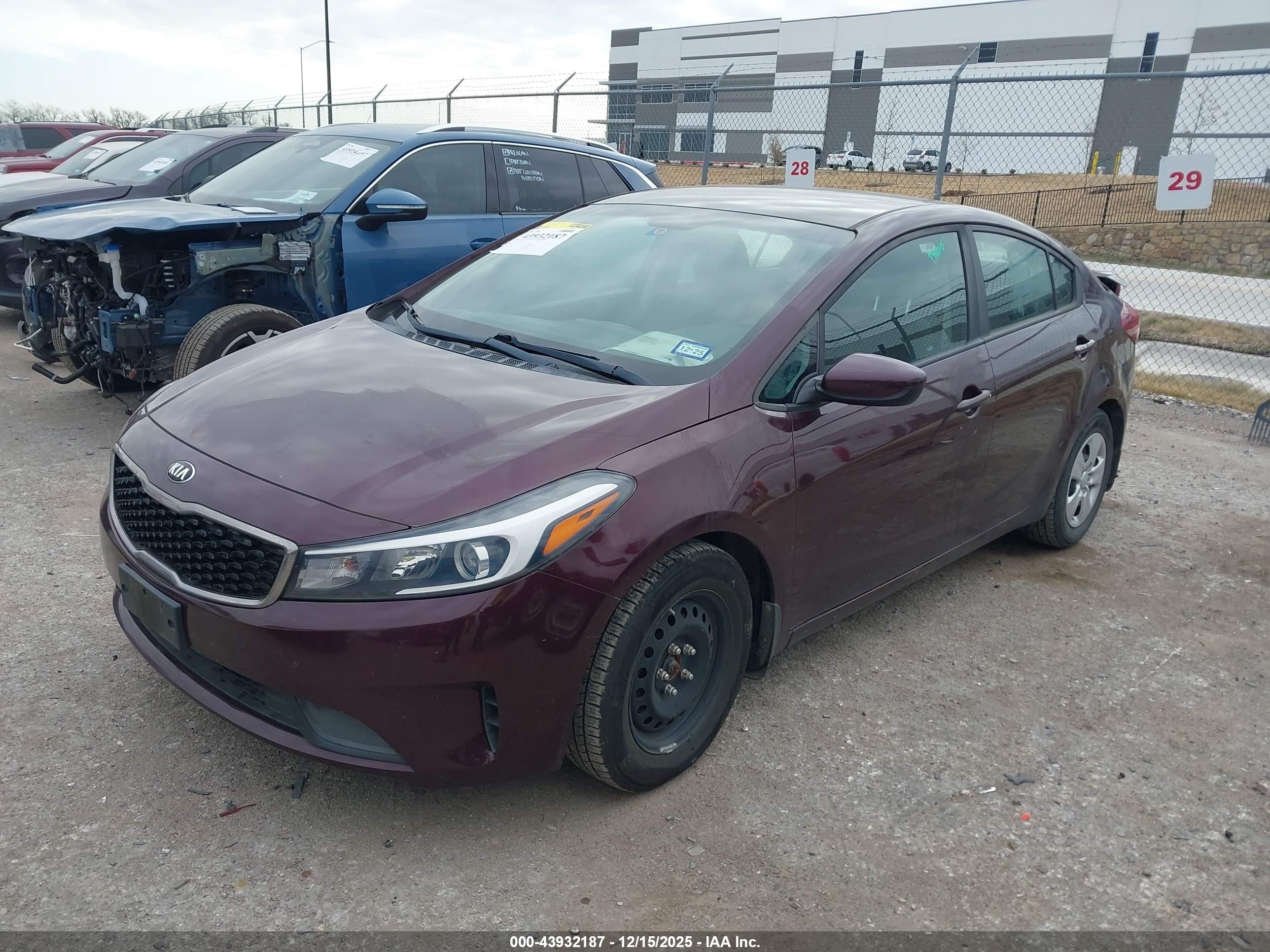 KIA FORTE image 2