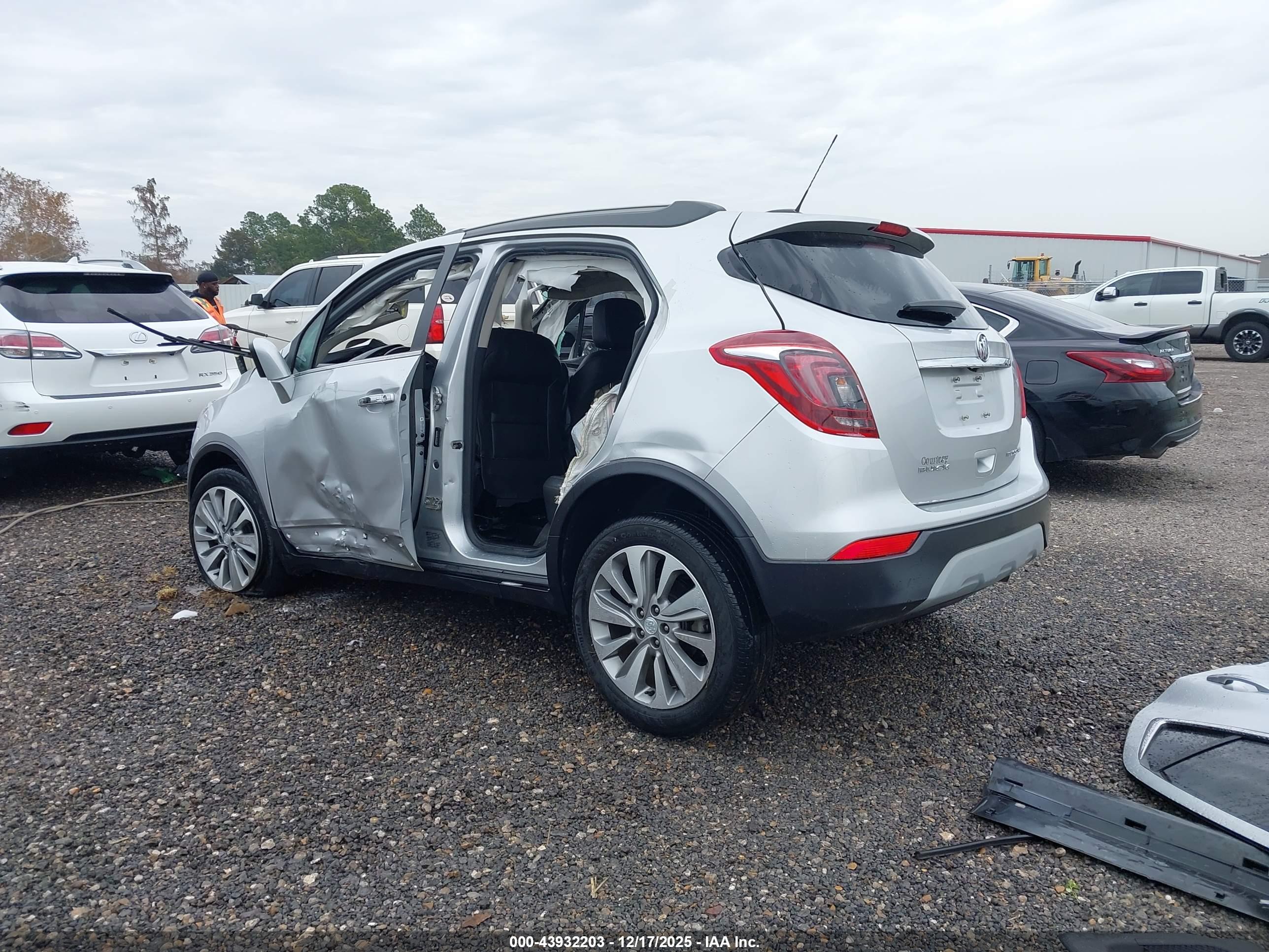 BUICK ENCORE image 3