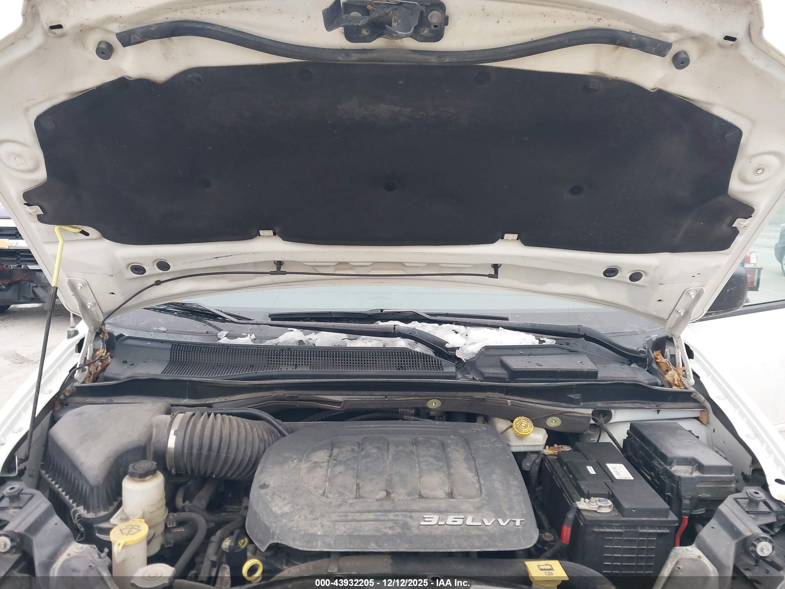 DODGE GRAND image 10