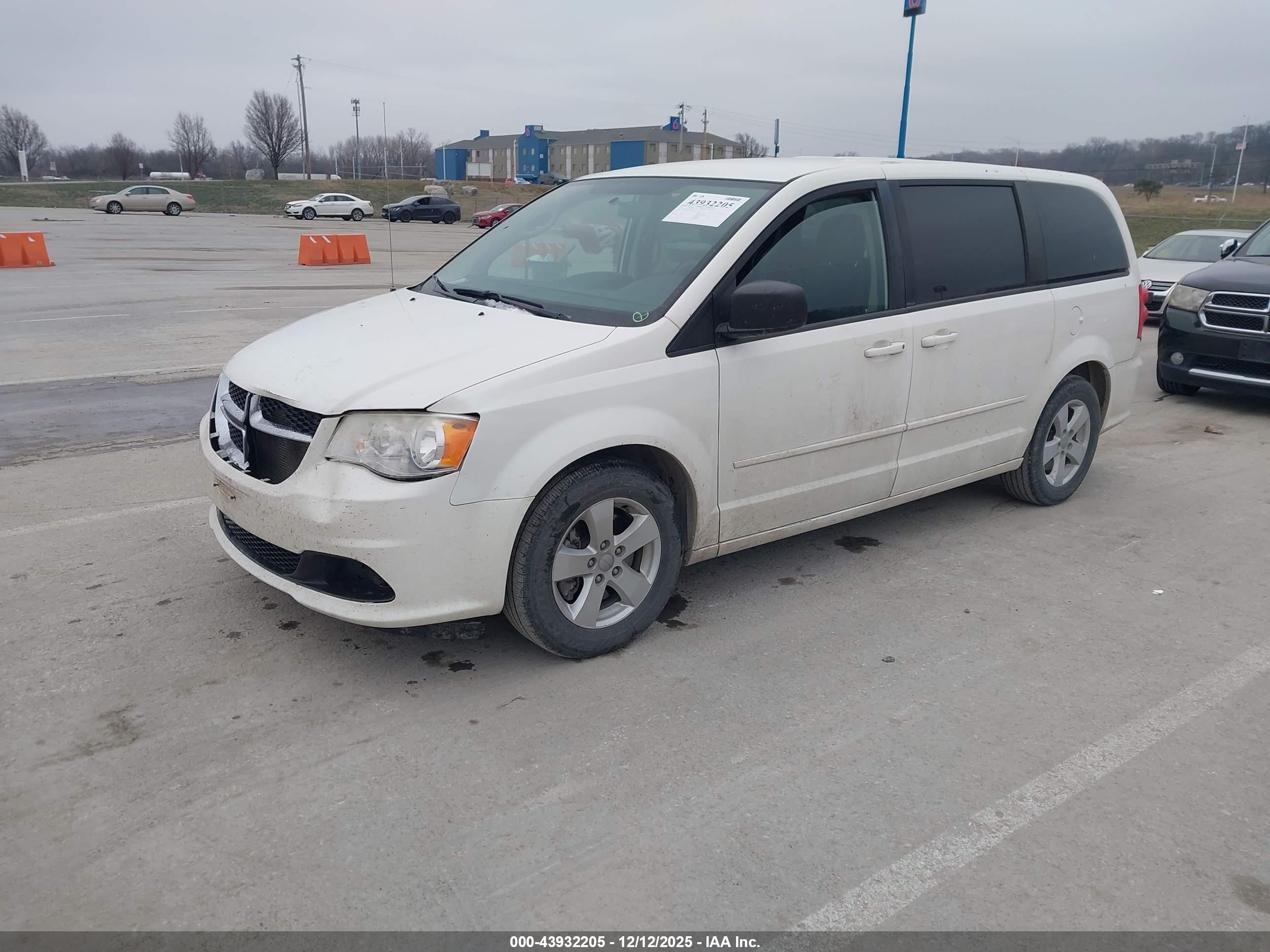 DODGE GRAND image 2
