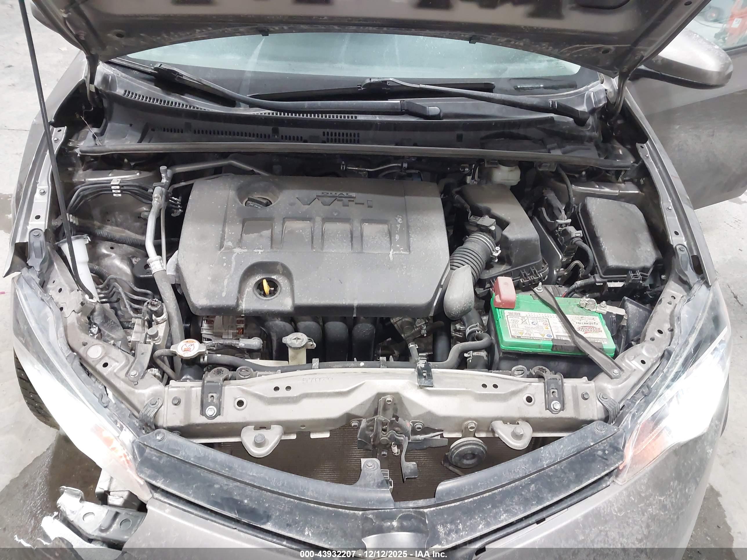 TOYOTA COROLLA image 10