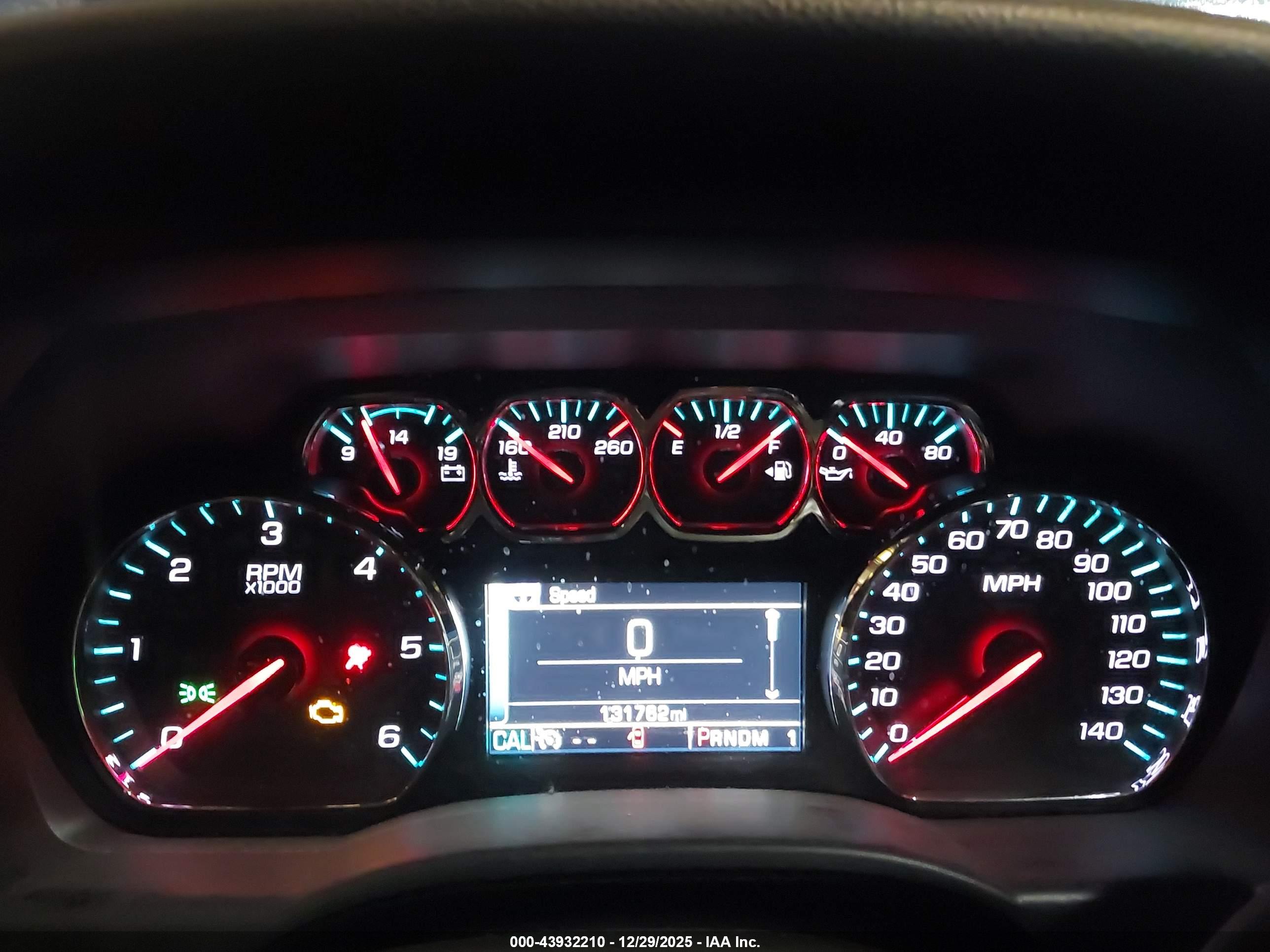 CHEVROLET SILVERADO image 7