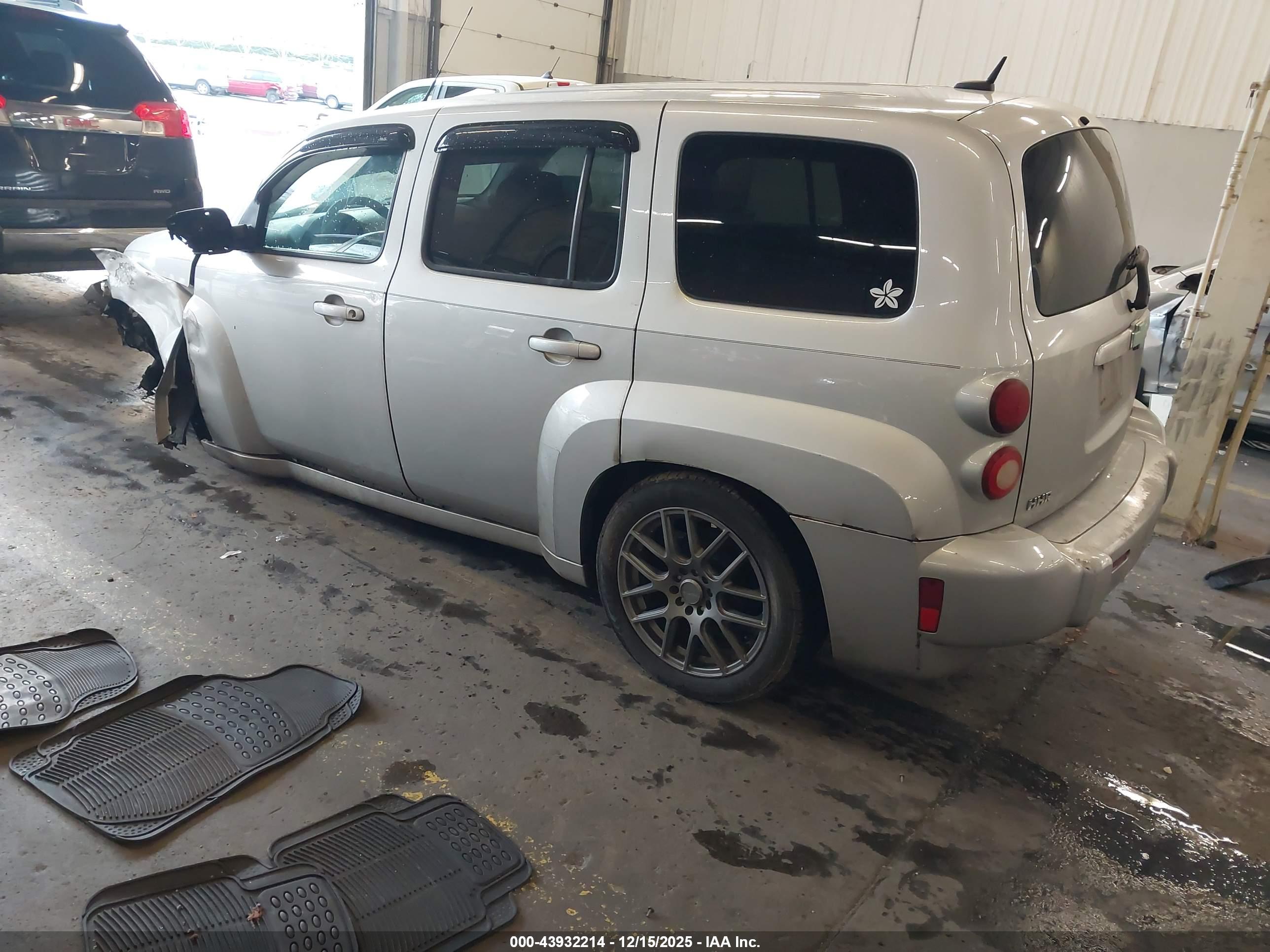 CHEVROLET HHR image 3