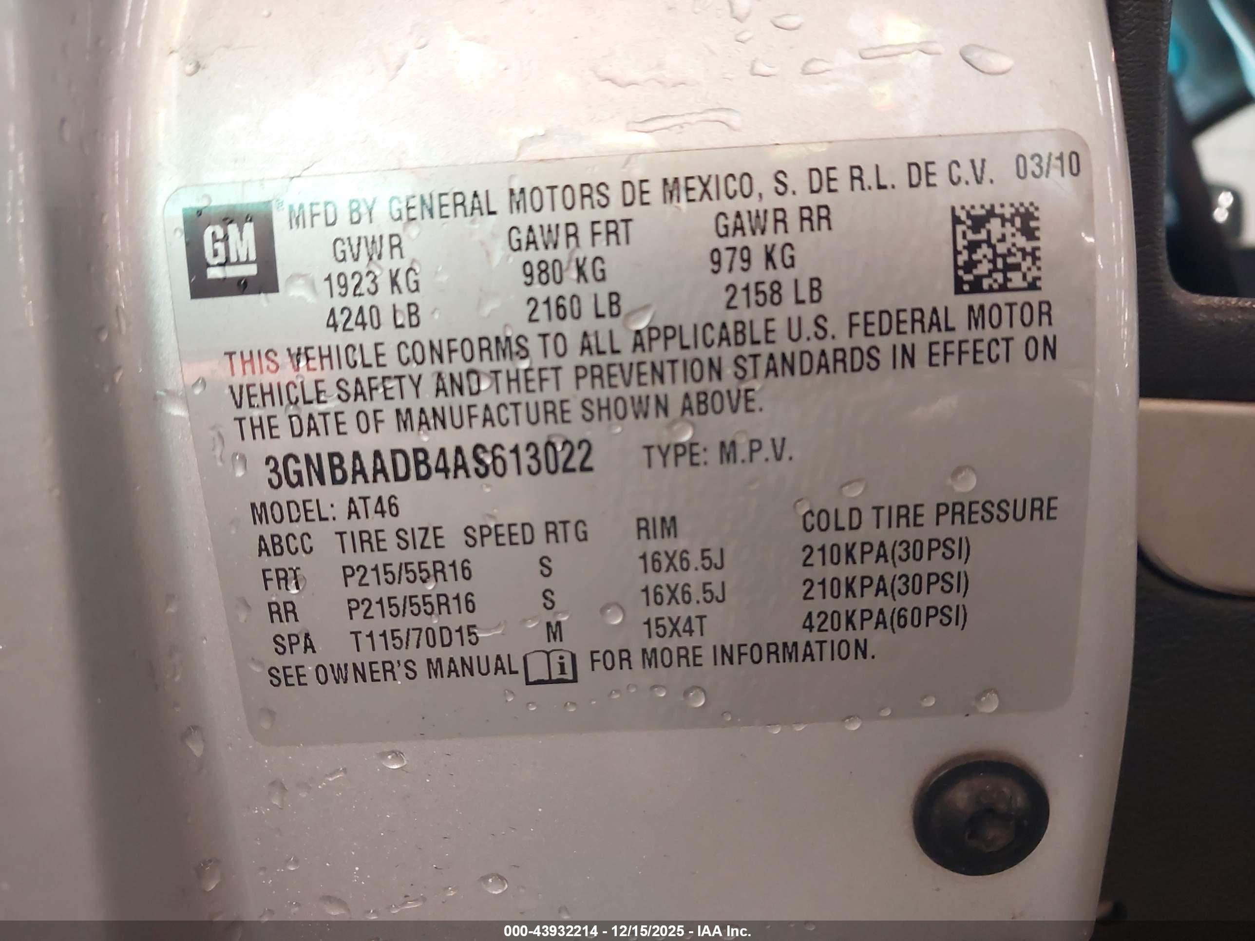 CHEVROLET HHR image 9