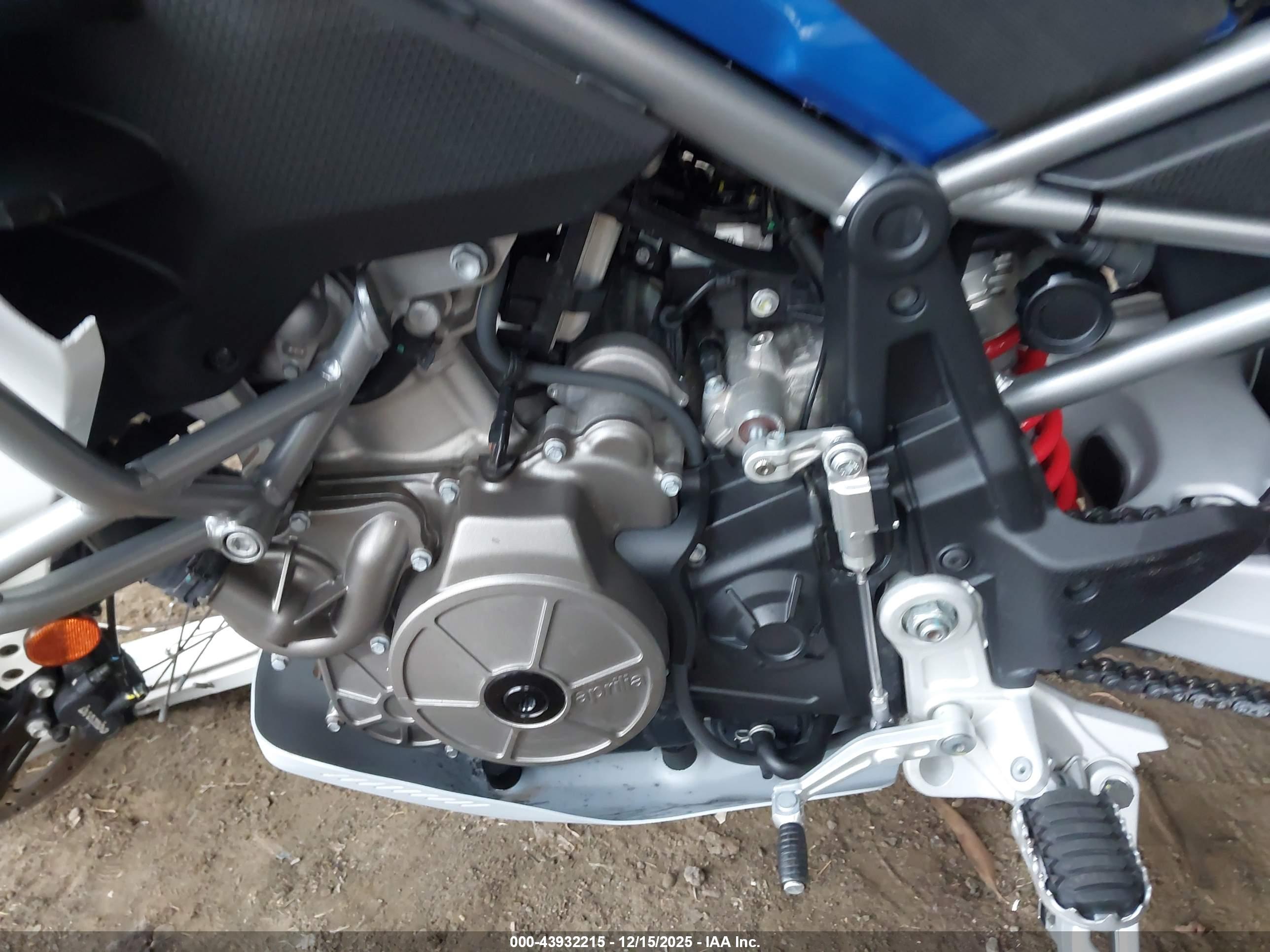 APRILIA TUAREG image 9