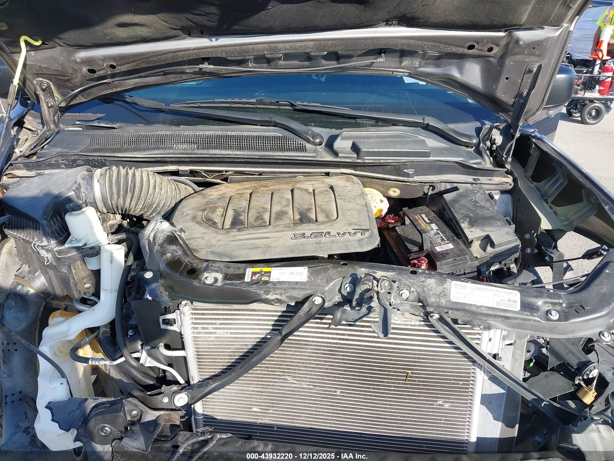 DODGE GRAND image 10