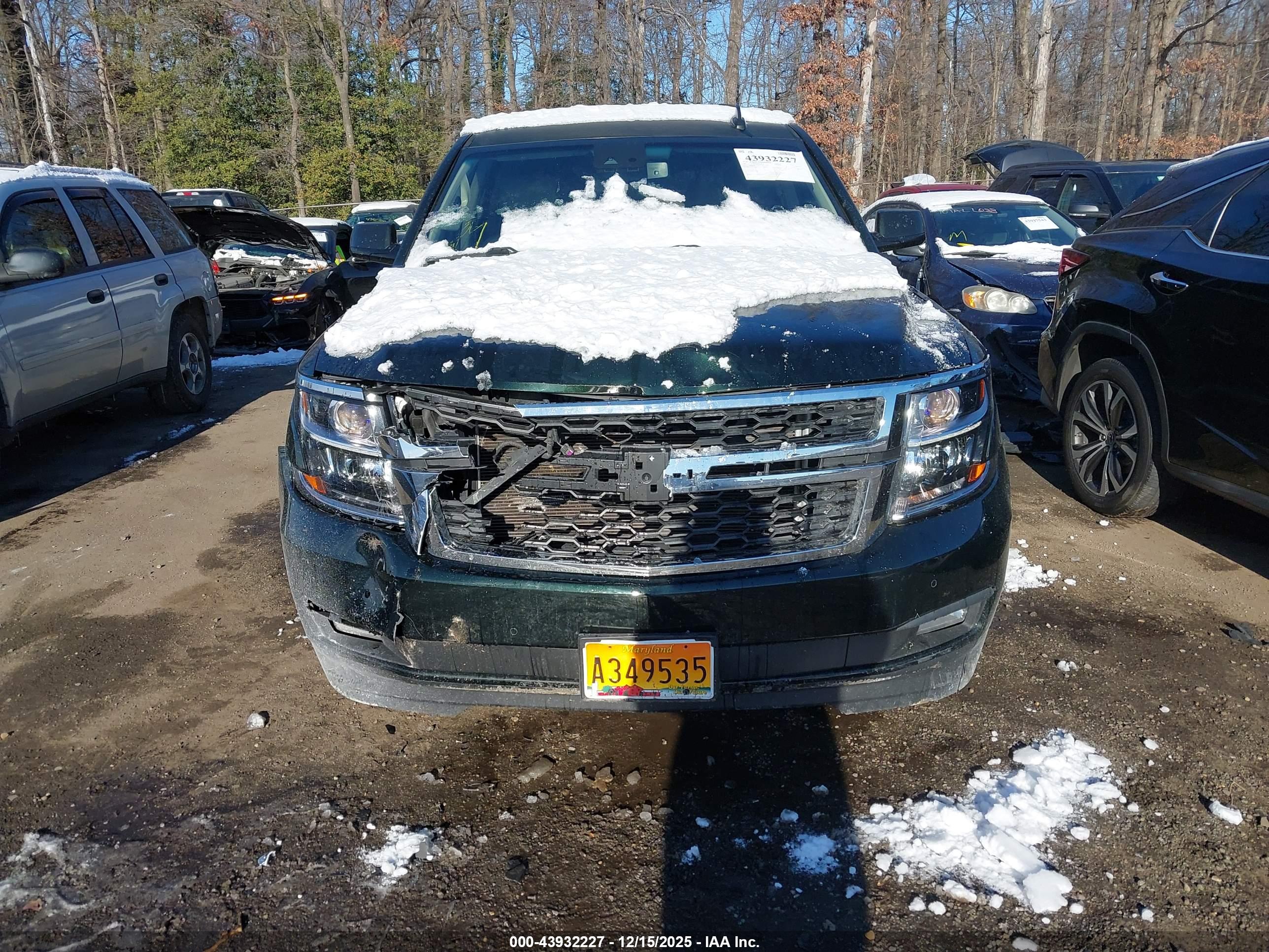 CHEVROLET TAHOE image 6