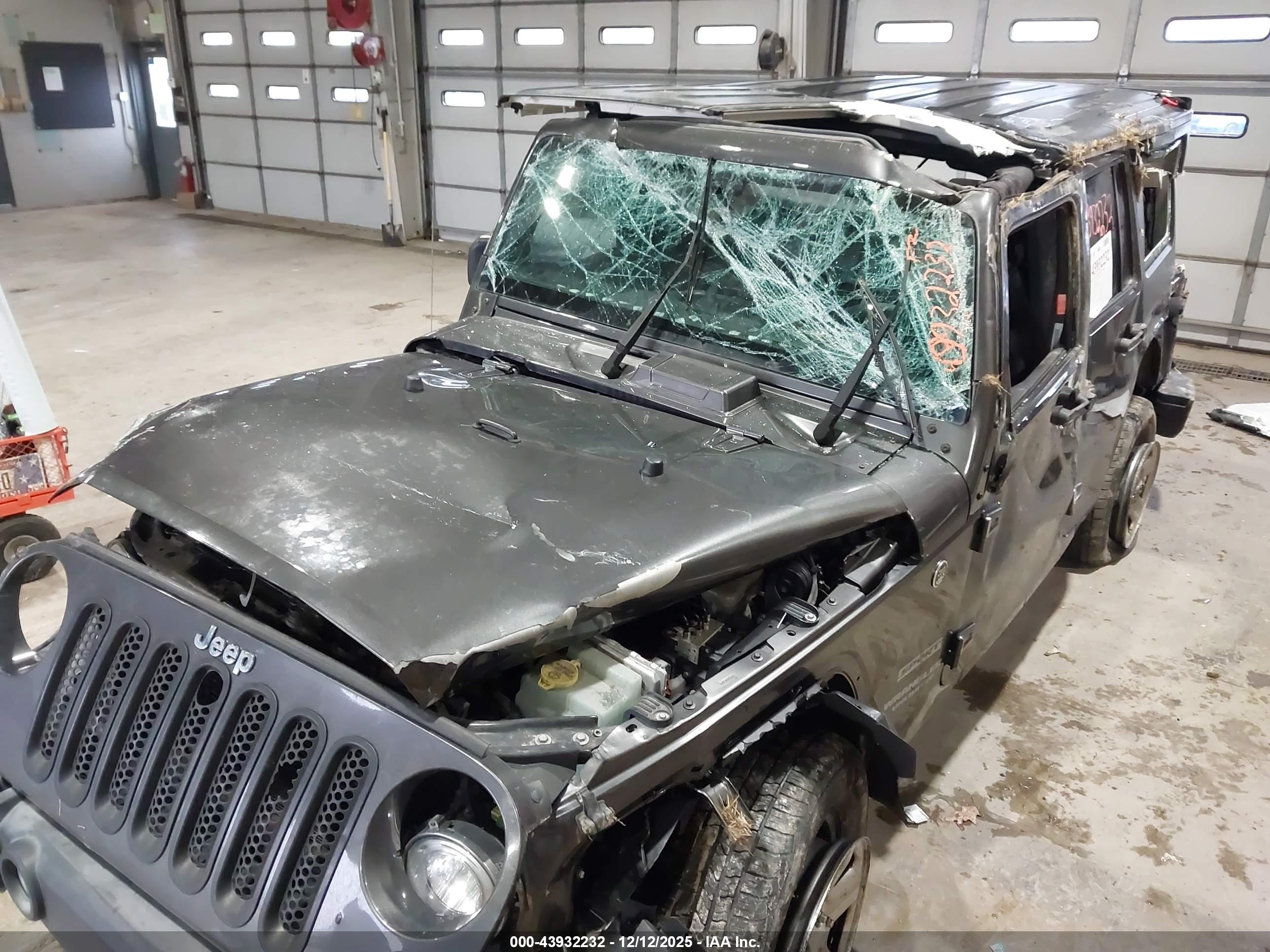 JEEP WRANGLER image 6