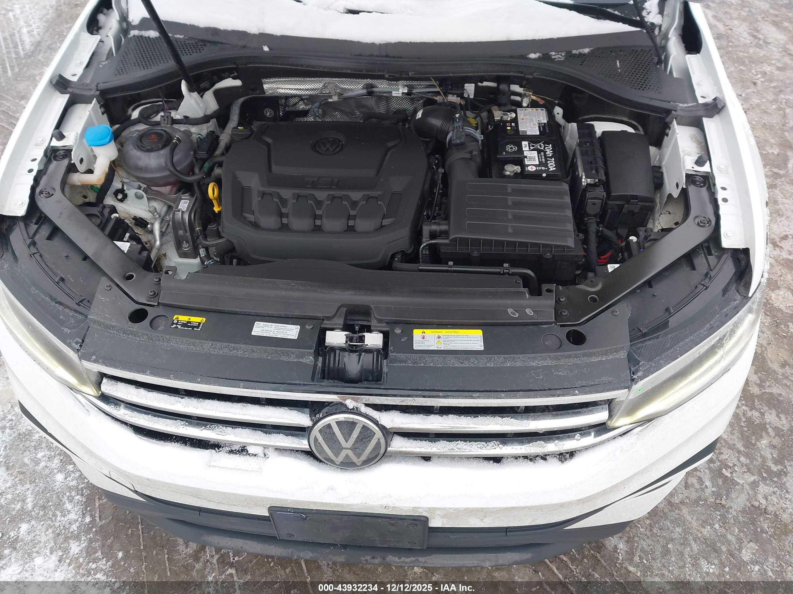 VOLKSWAGEN TIGUAN image 10