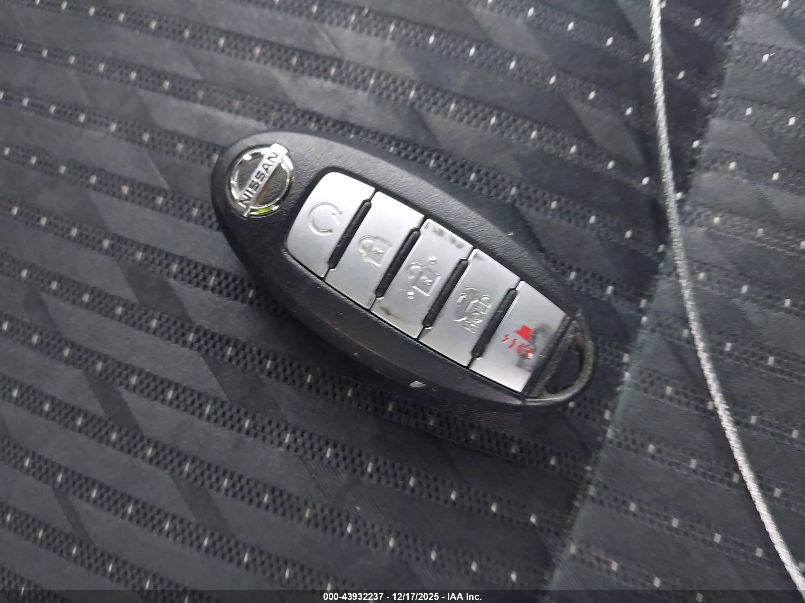 NISSAN ALTIMA image 11