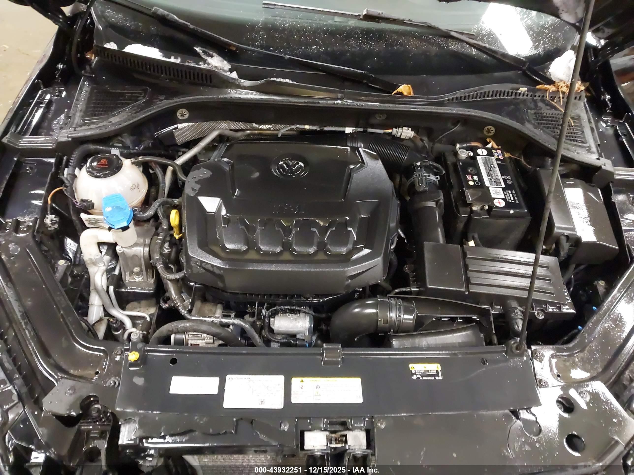 VOLKSWAGEN PASSAT image 10