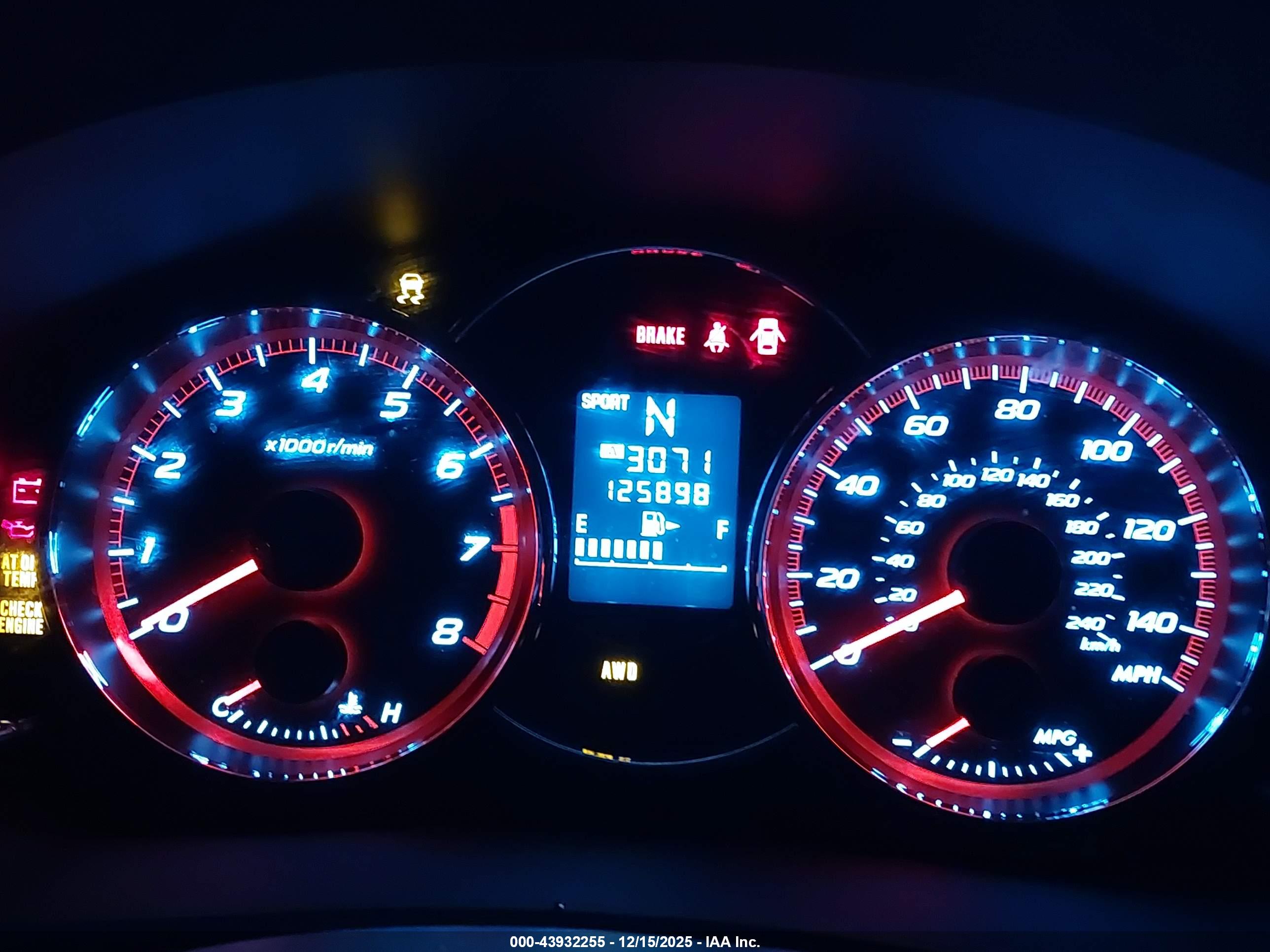 SUBARU FORESTER image 7