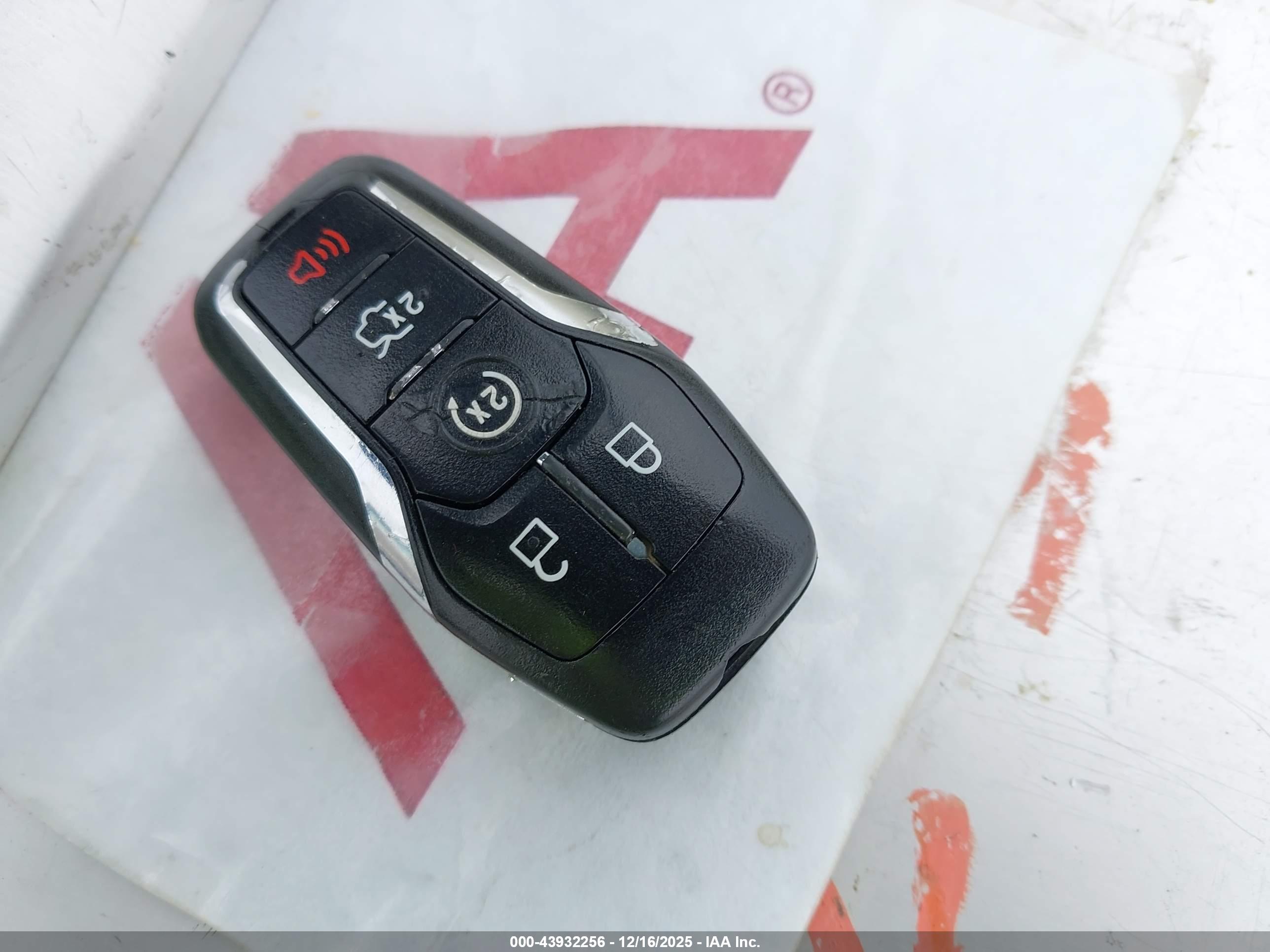 LINCOLN MKX image 11