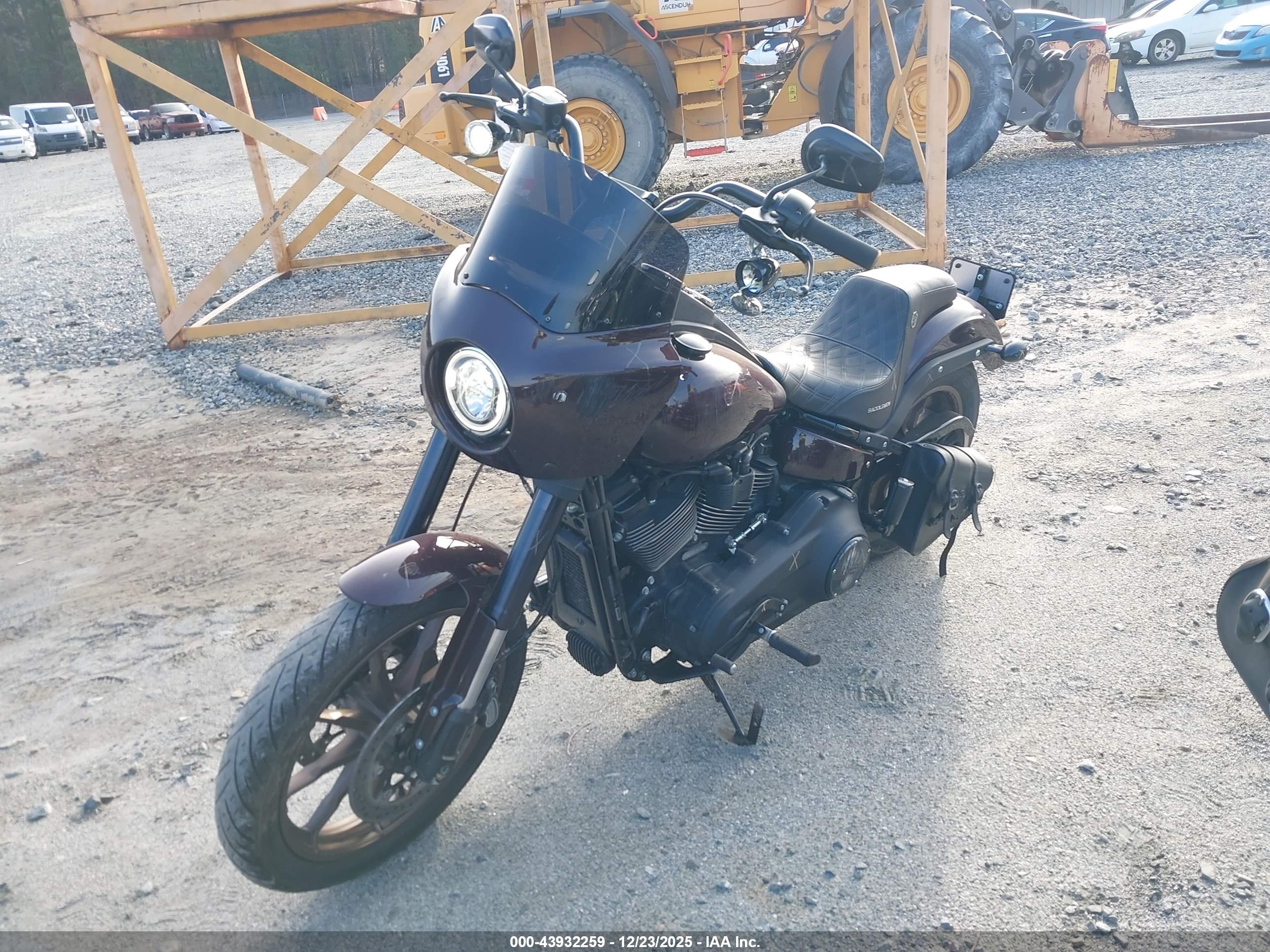 HARLEY-DAVIDSON FXLRS image 2