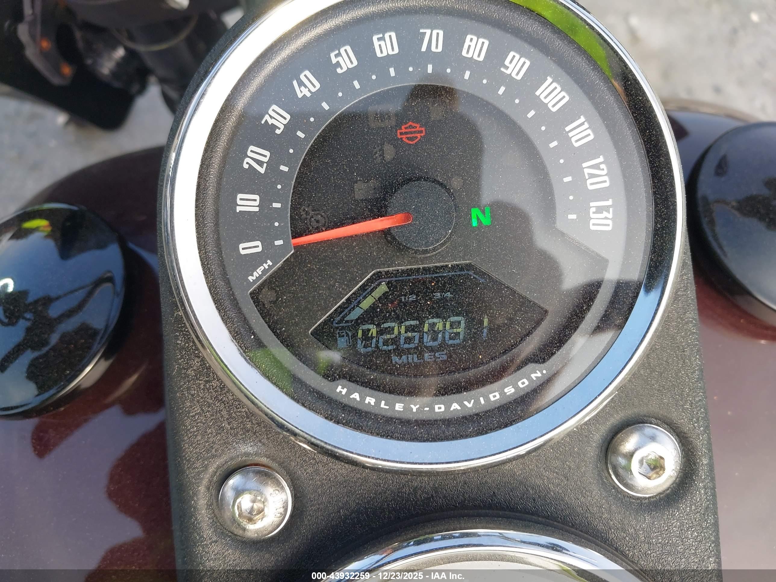 HARLEY-DAVIDSON FXLRS image 7