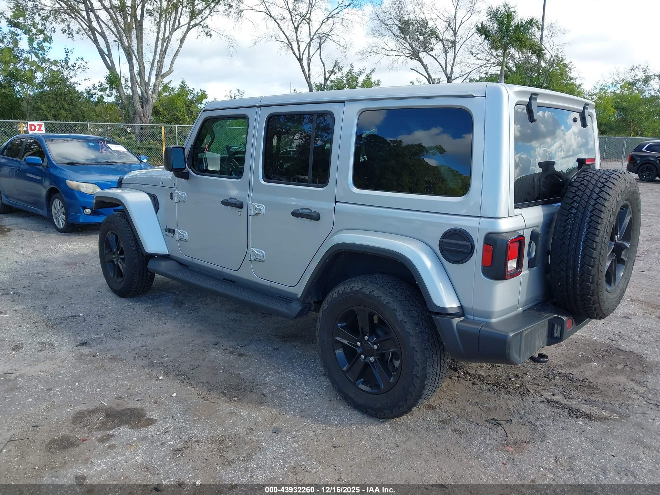 JEEP WRANGLER image 3