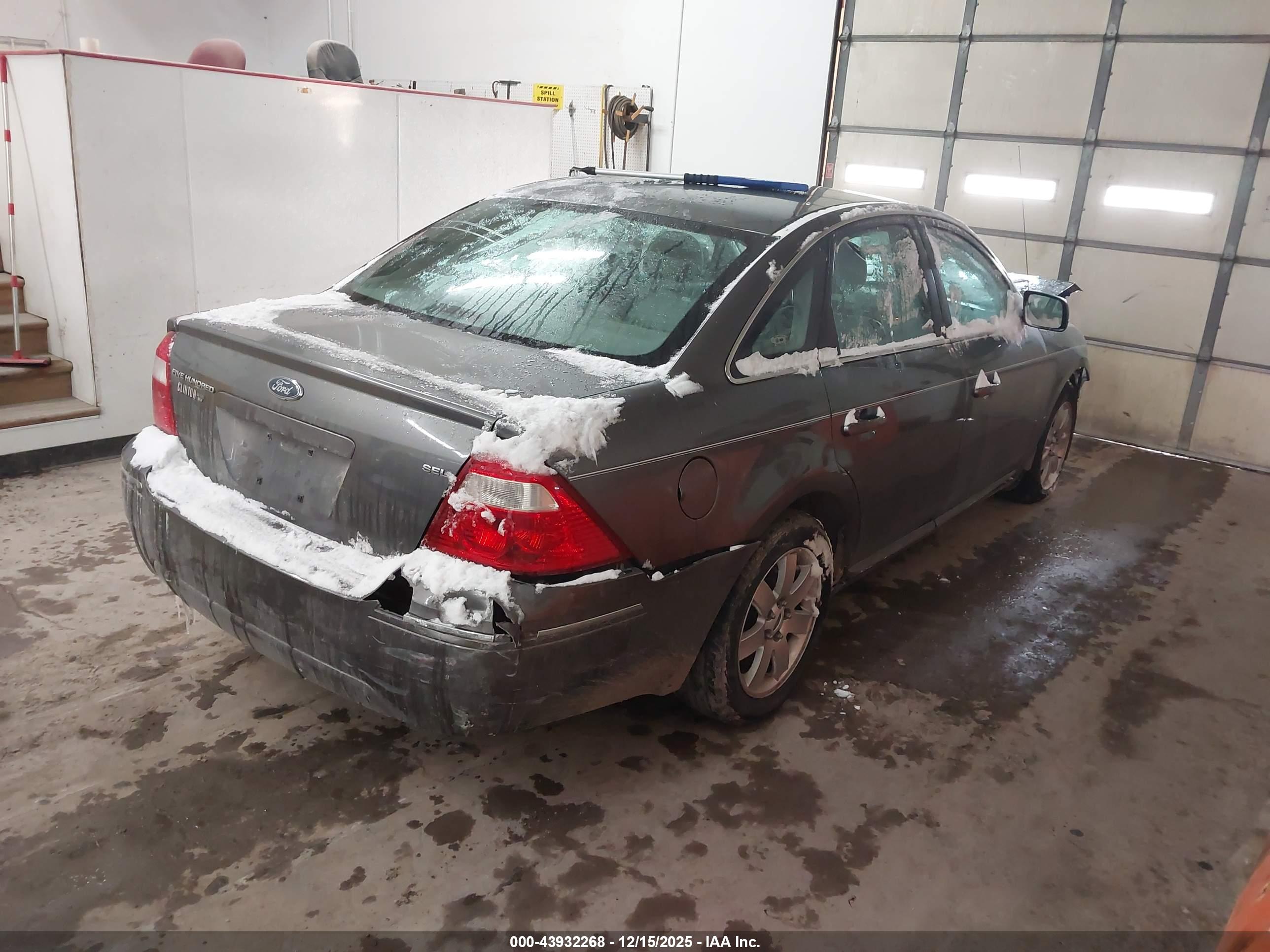 FORD FIVE image 4