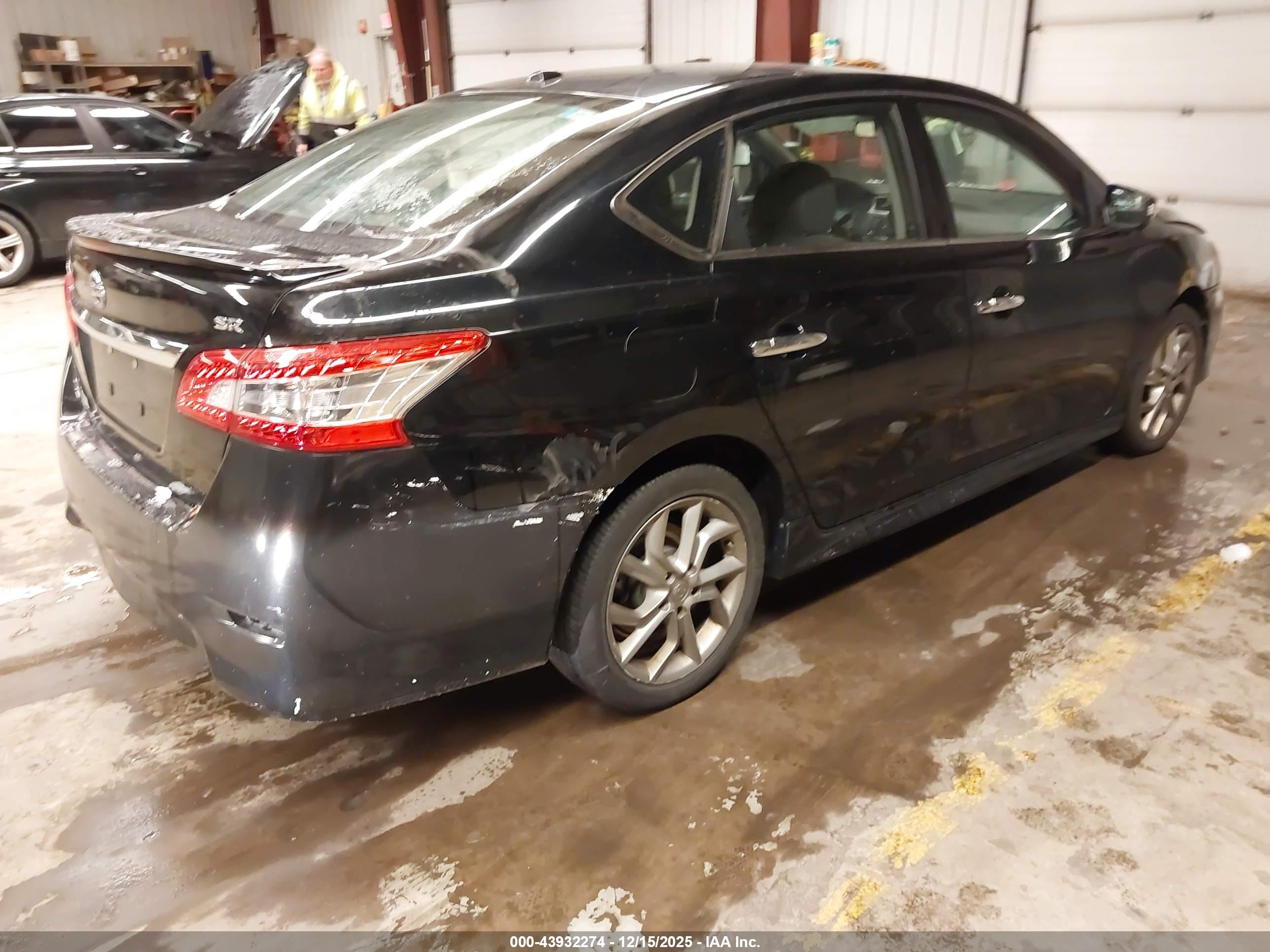 NISSAN SENTRA image 4