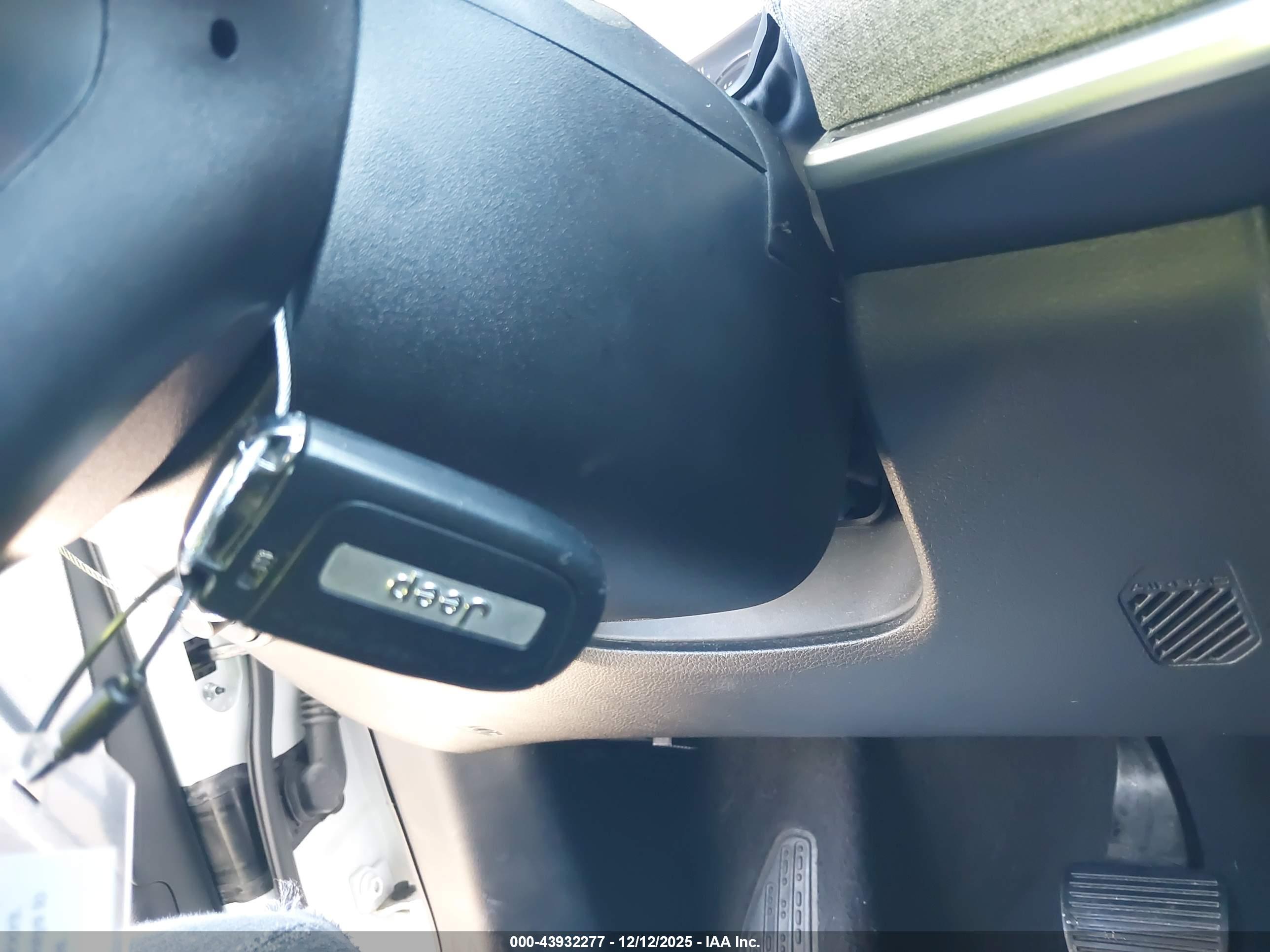 JEEP COMPASS image 11