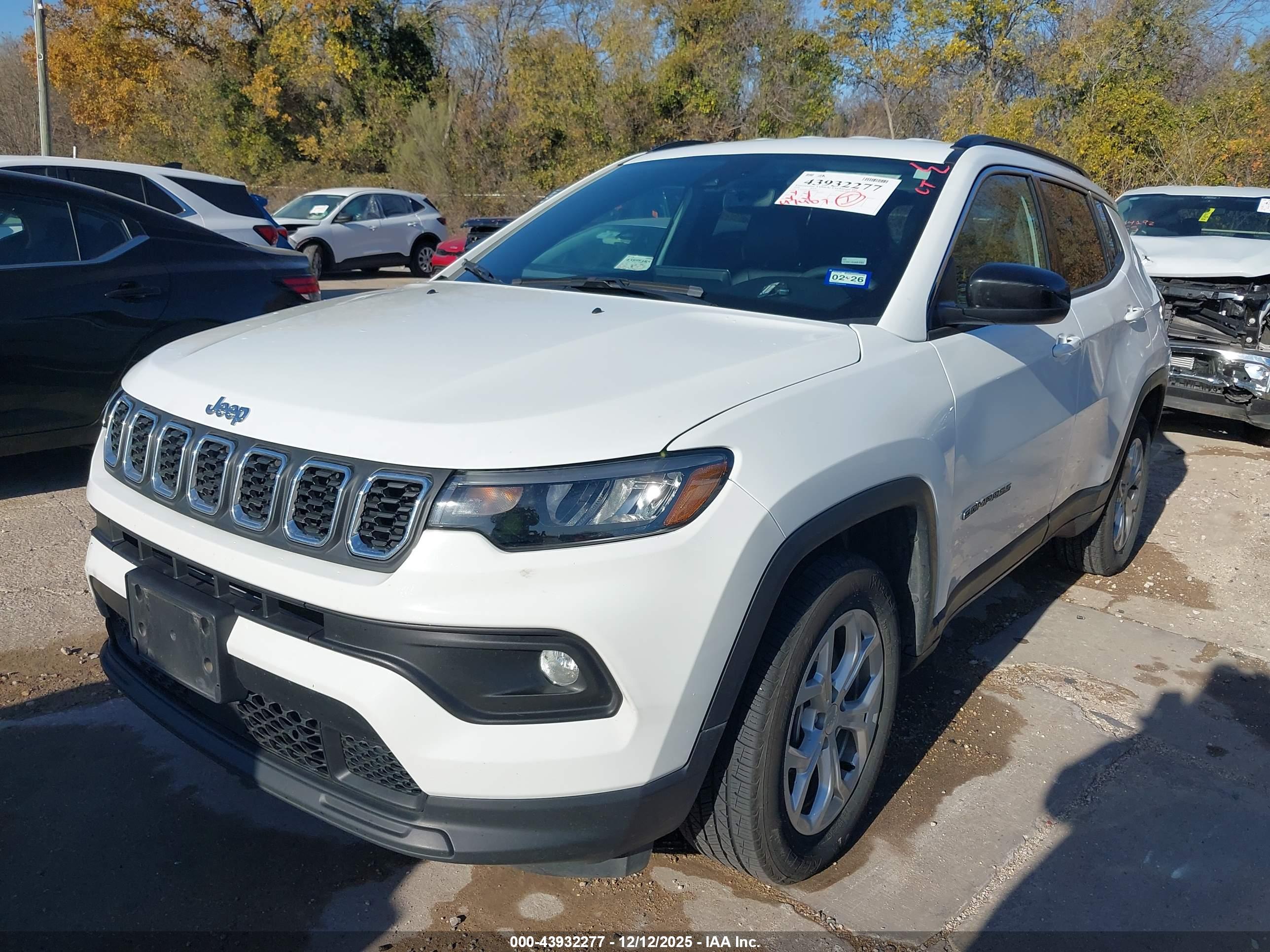 JEEP COMPASS image 2