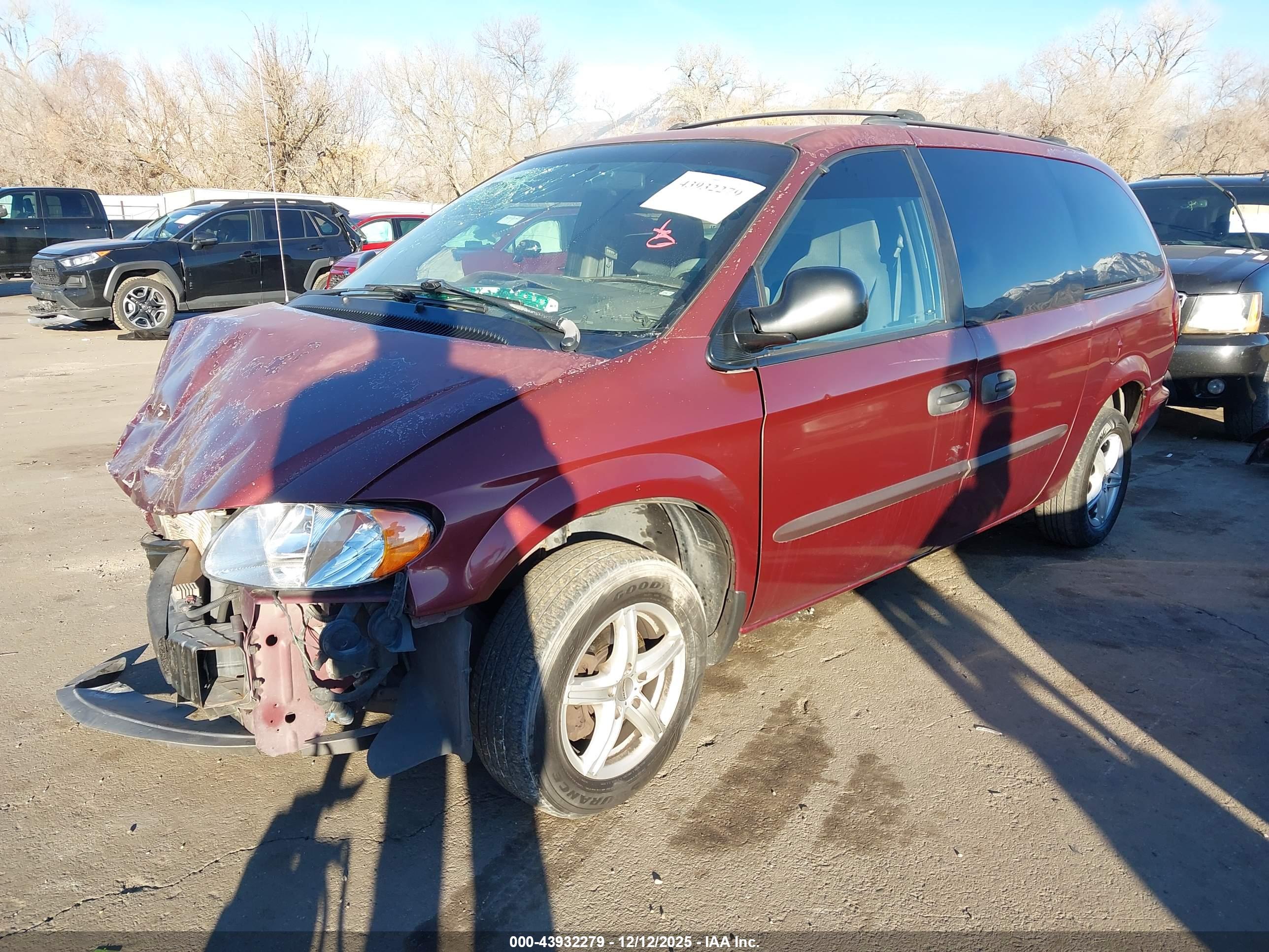 DODGE GRAND image 2