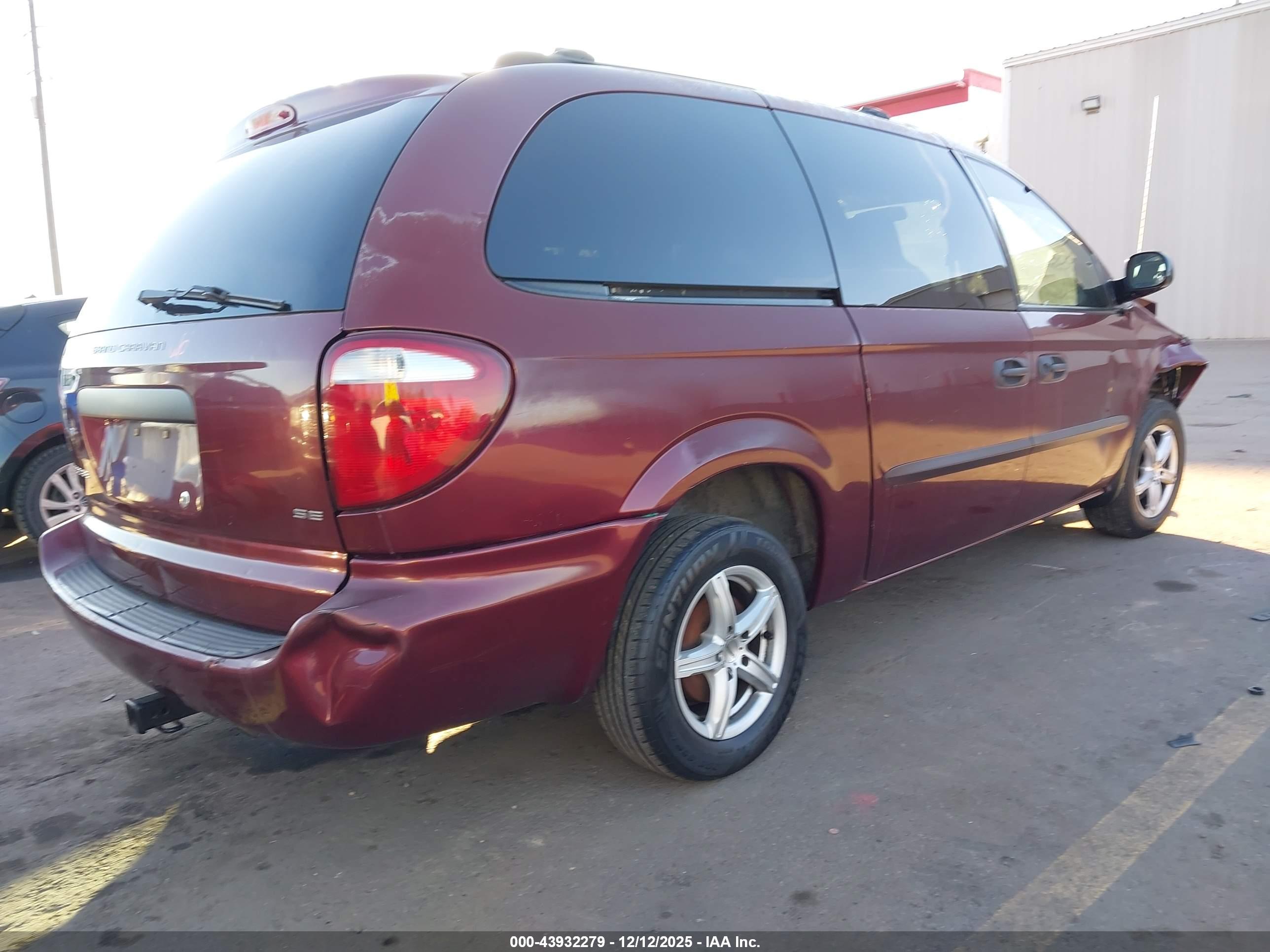 DODGE GRAND image 4