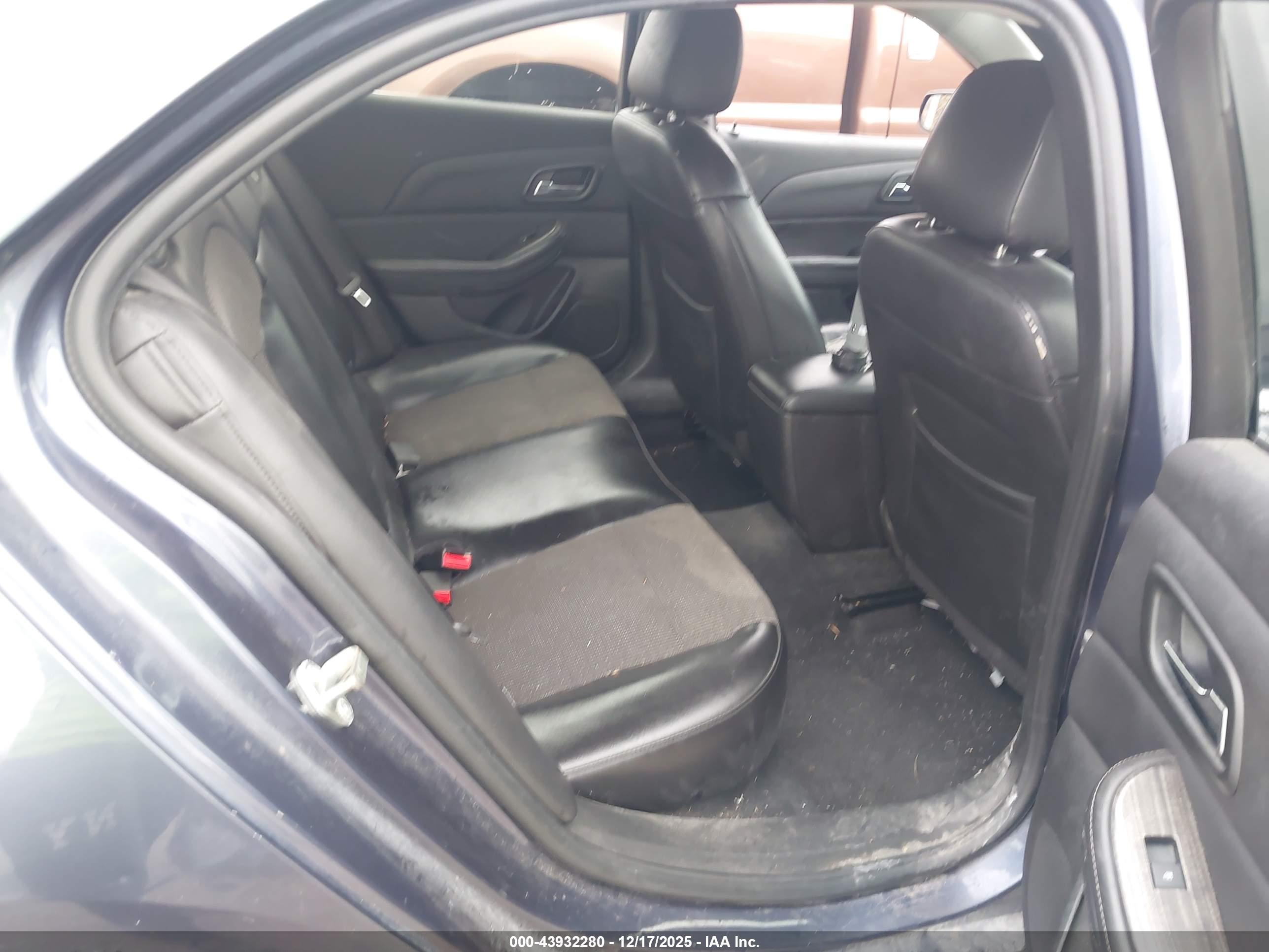 CHEVROLET MALIBU image 8