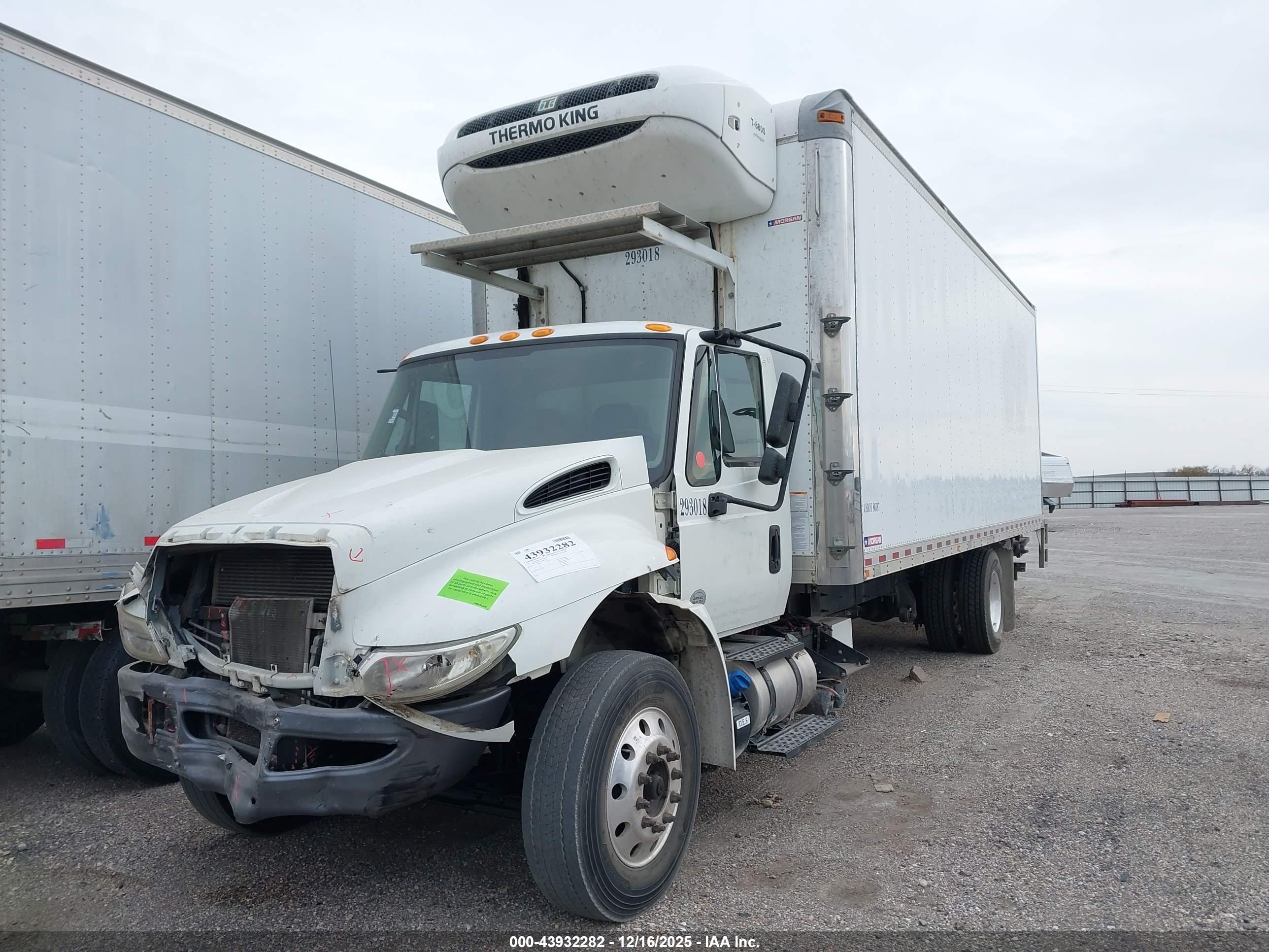 INTERNATIONAL DURASTAR image 2