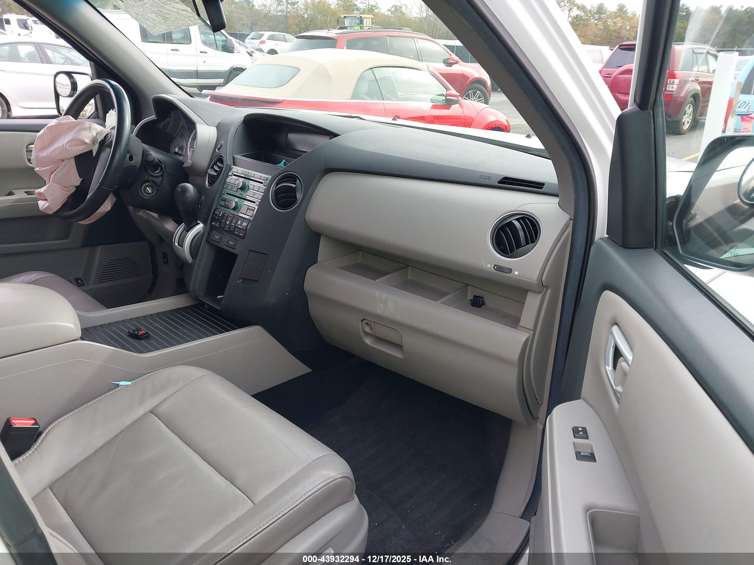HONDA PILOT image 5