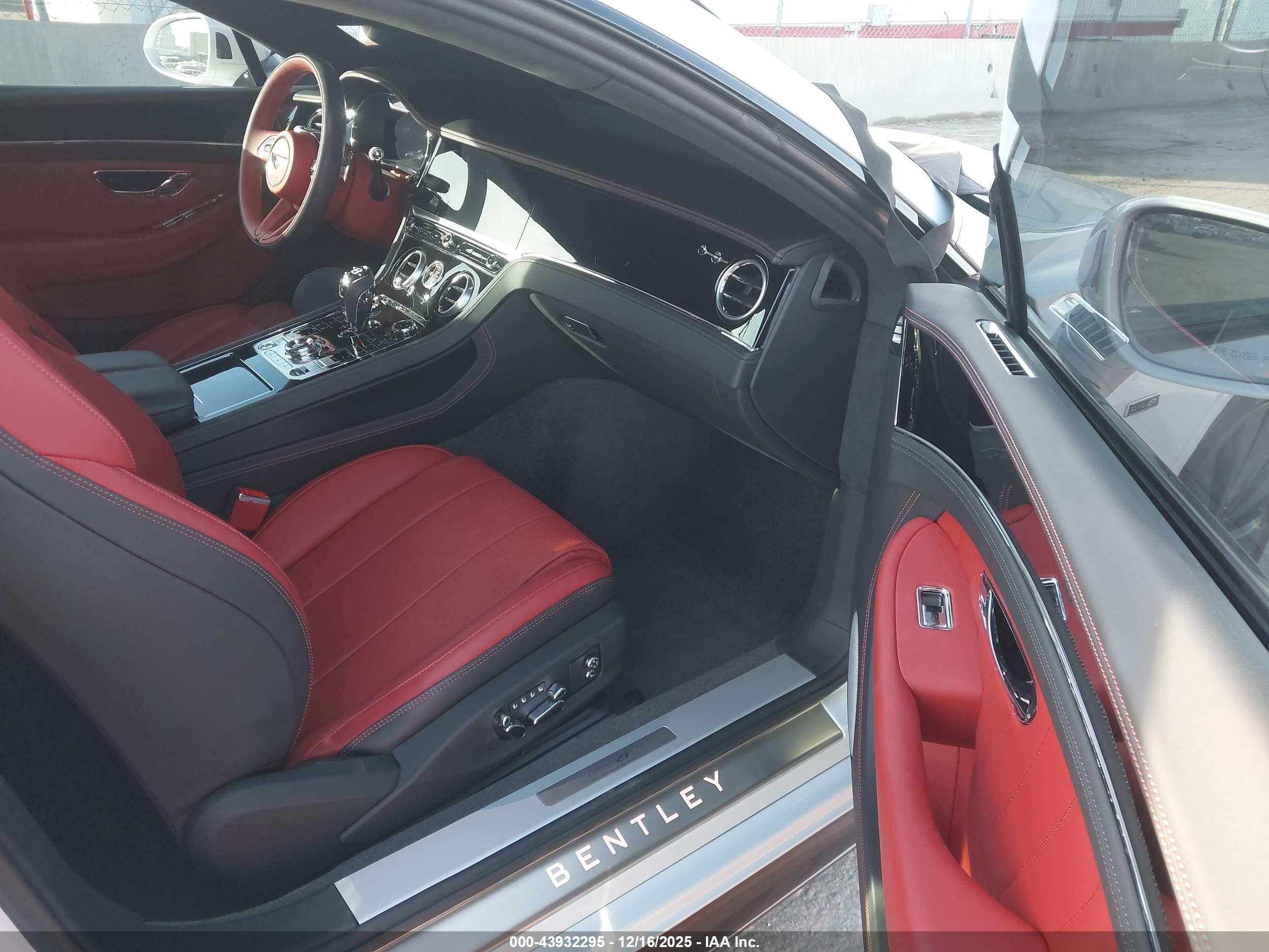 BENTLEY CONTINENTAL image 5
