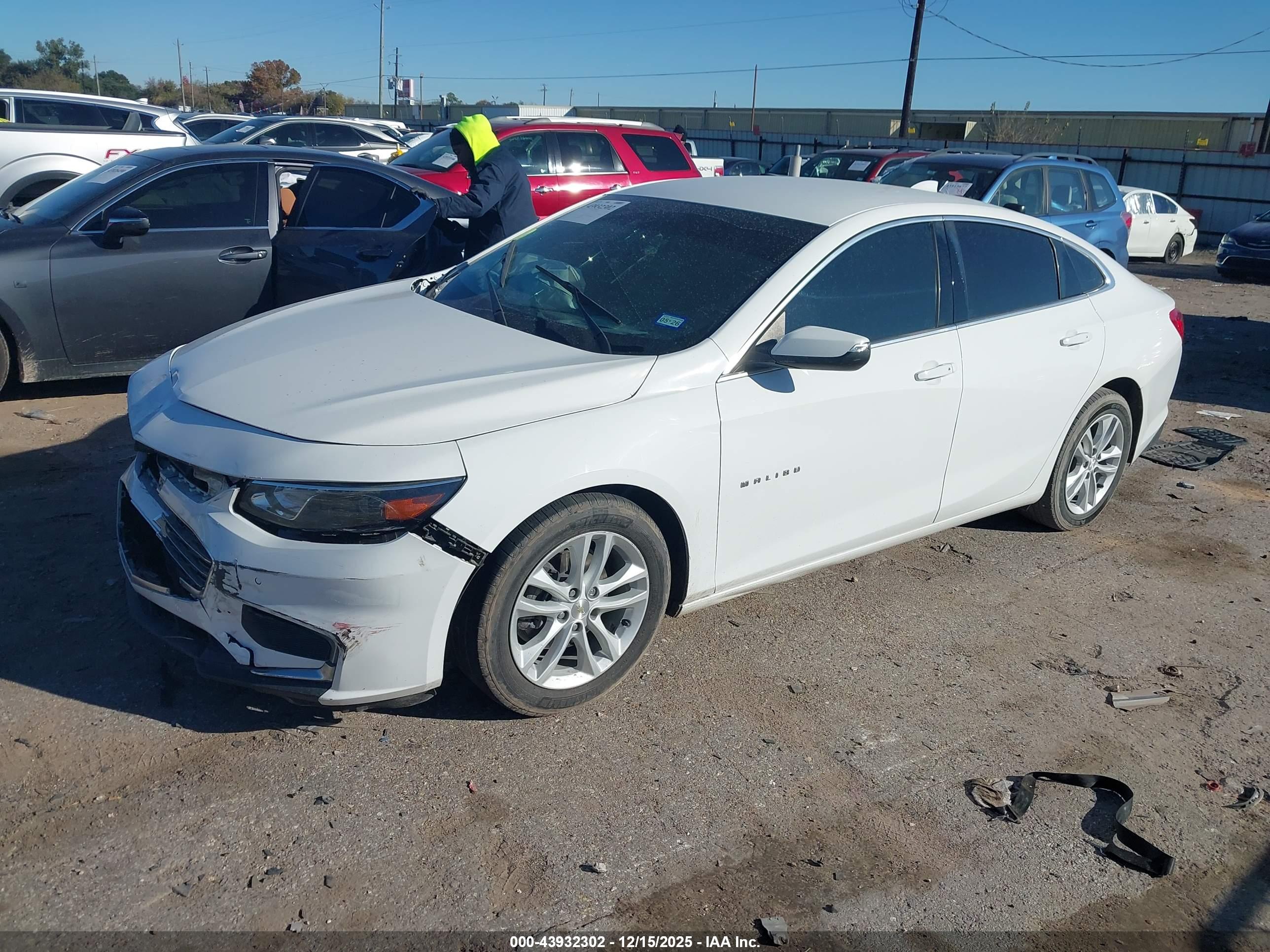 CHEVROLET MALIBU image 2