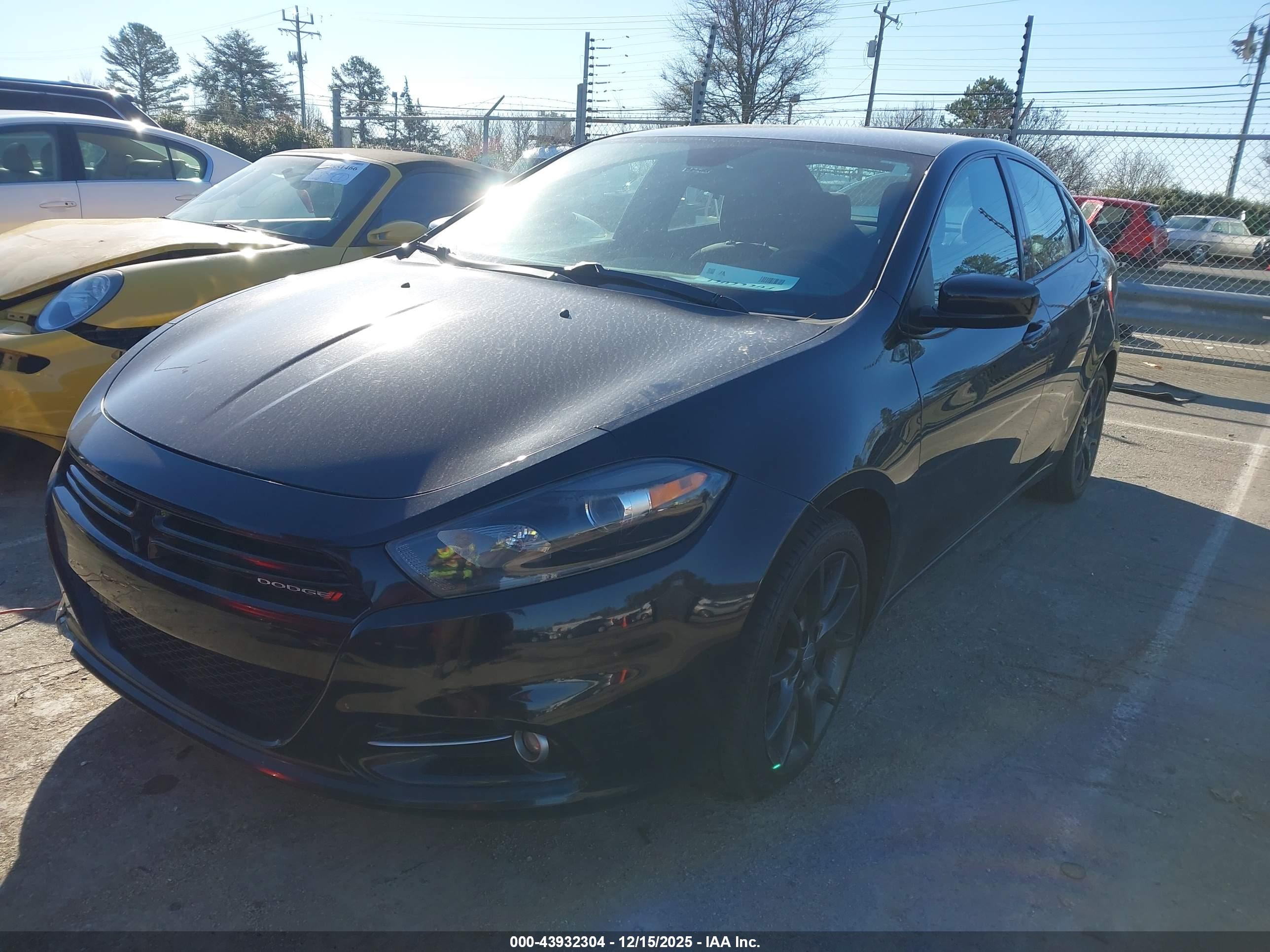 DODGE DART image 2