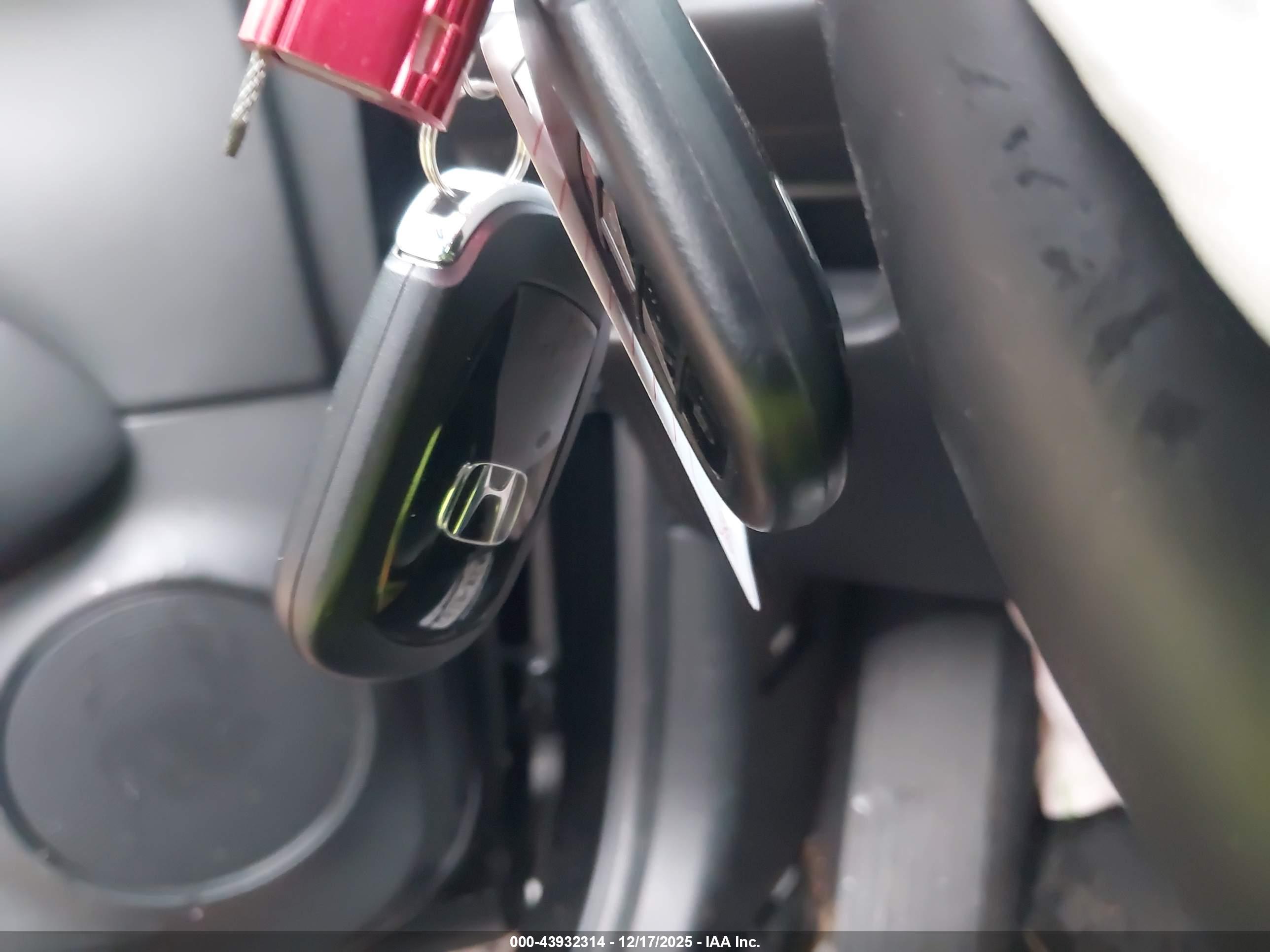 HONDA HR-V image 11