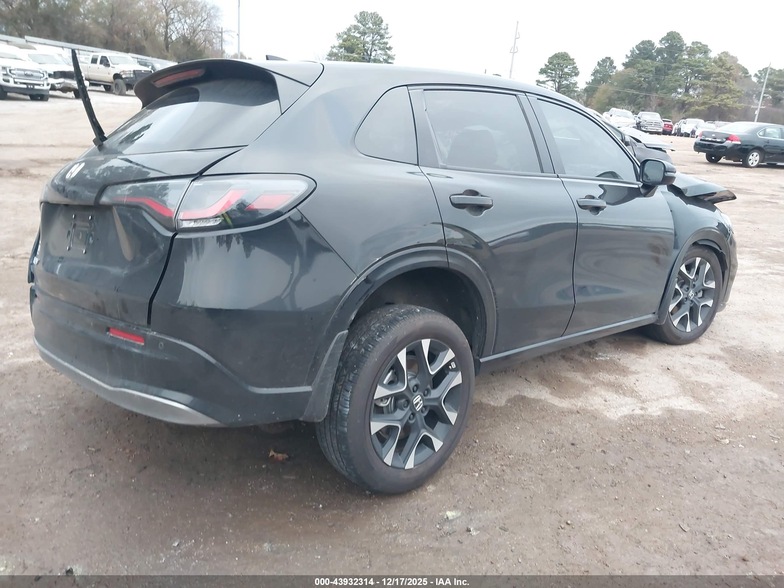HONDA HR-V image 4
