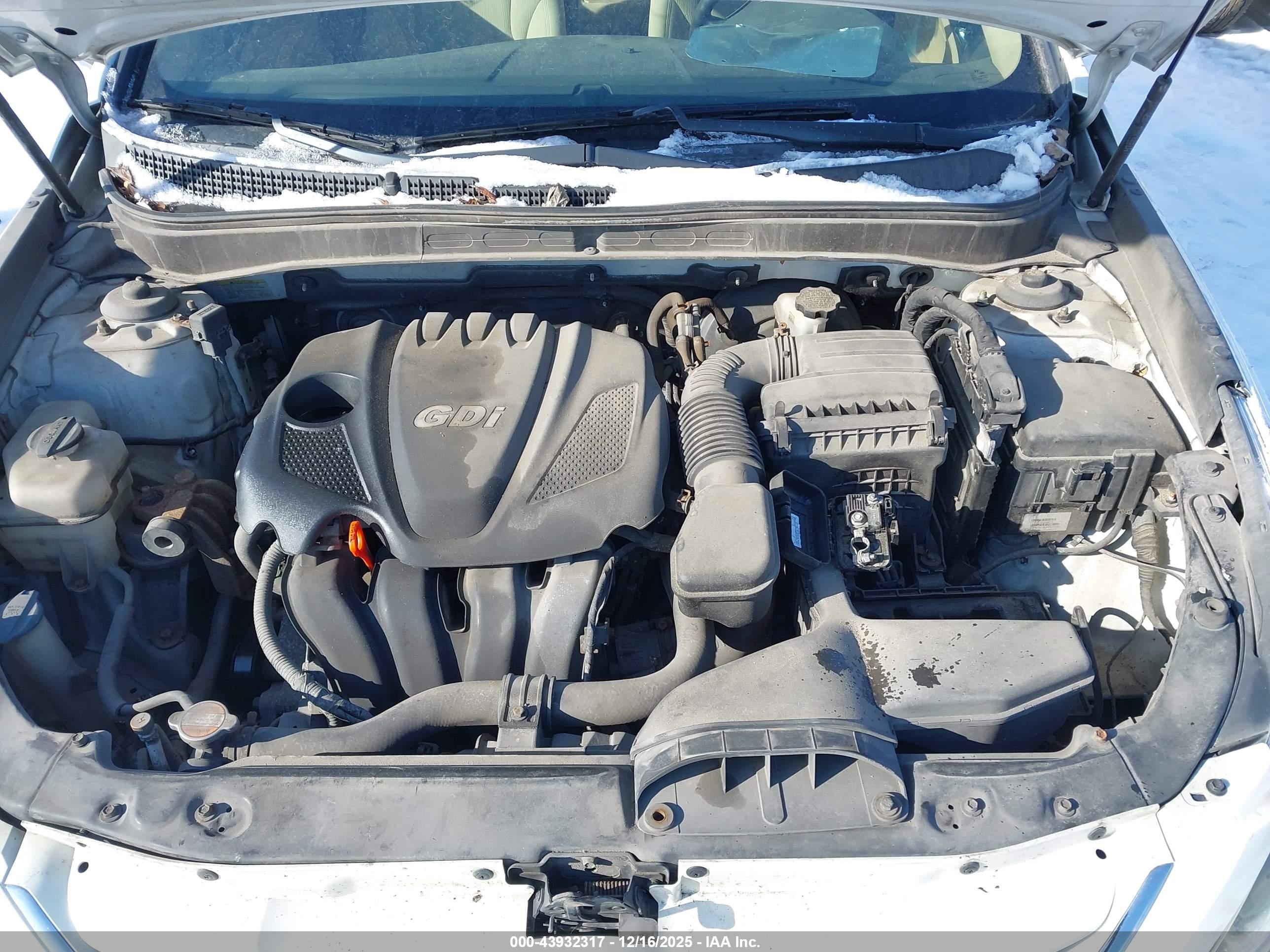 HYUNDAI SONATA image 10