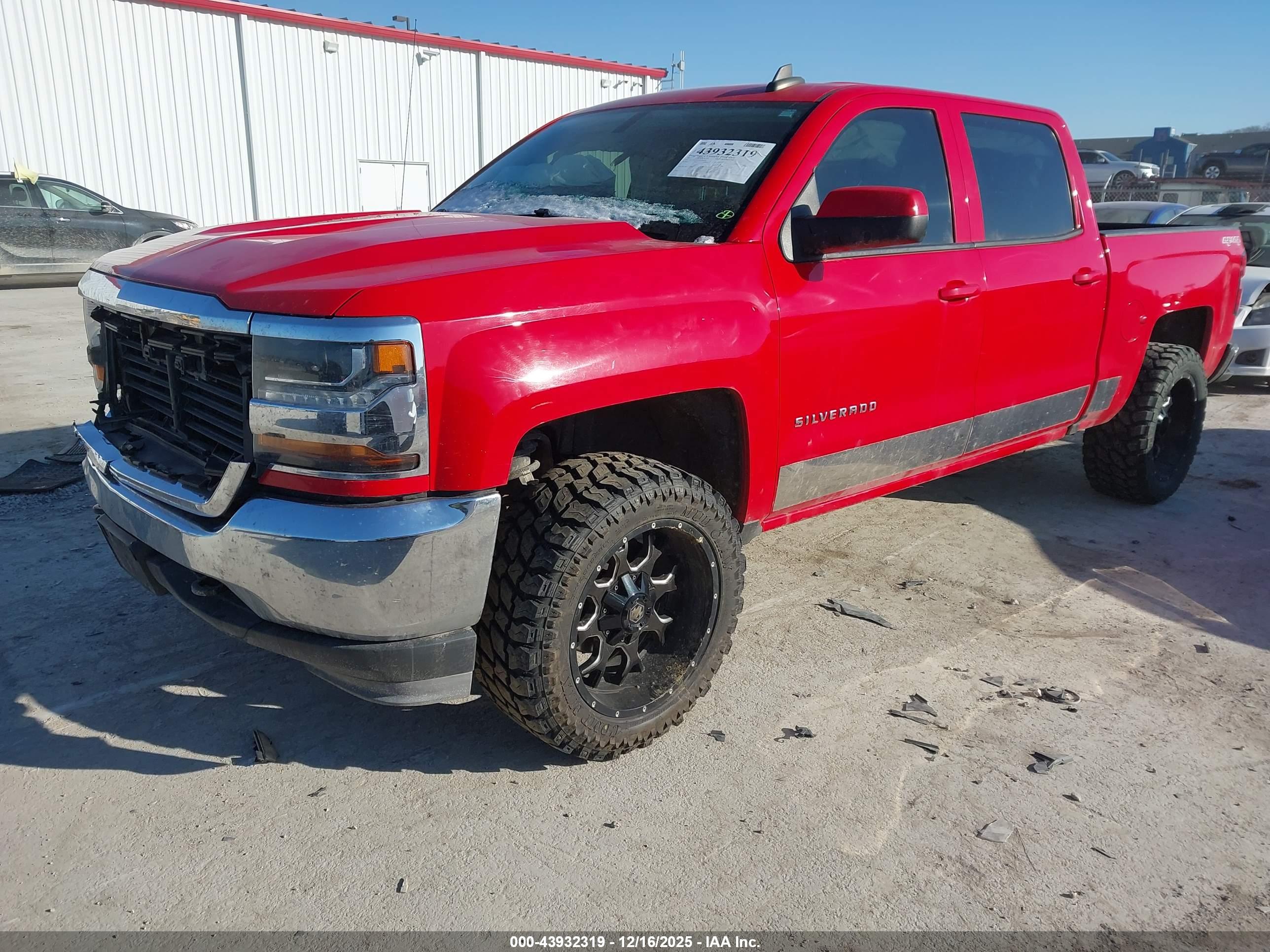 CHEVROLET SILVERADO image 2