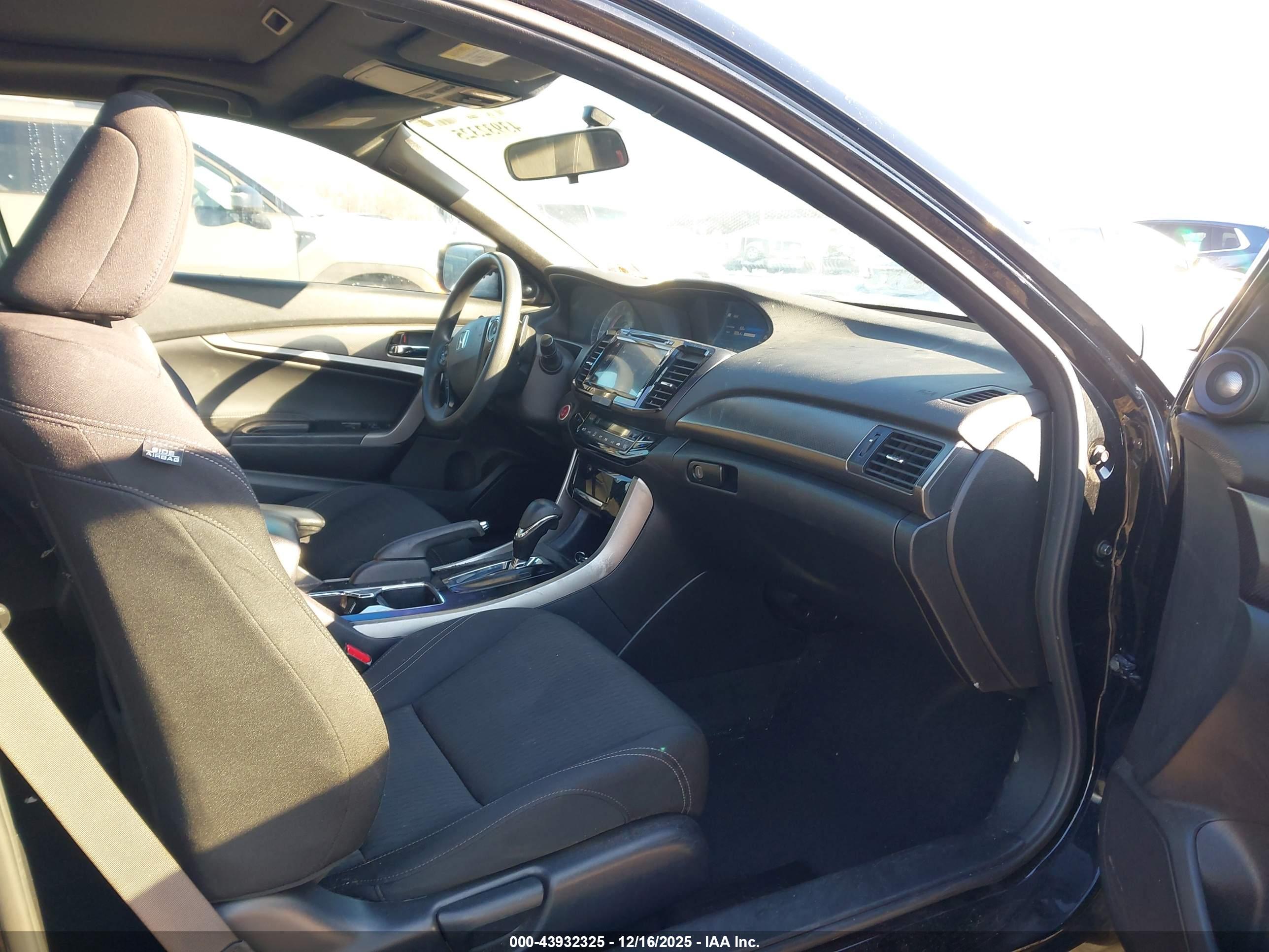 HONDA ACCORD image 5