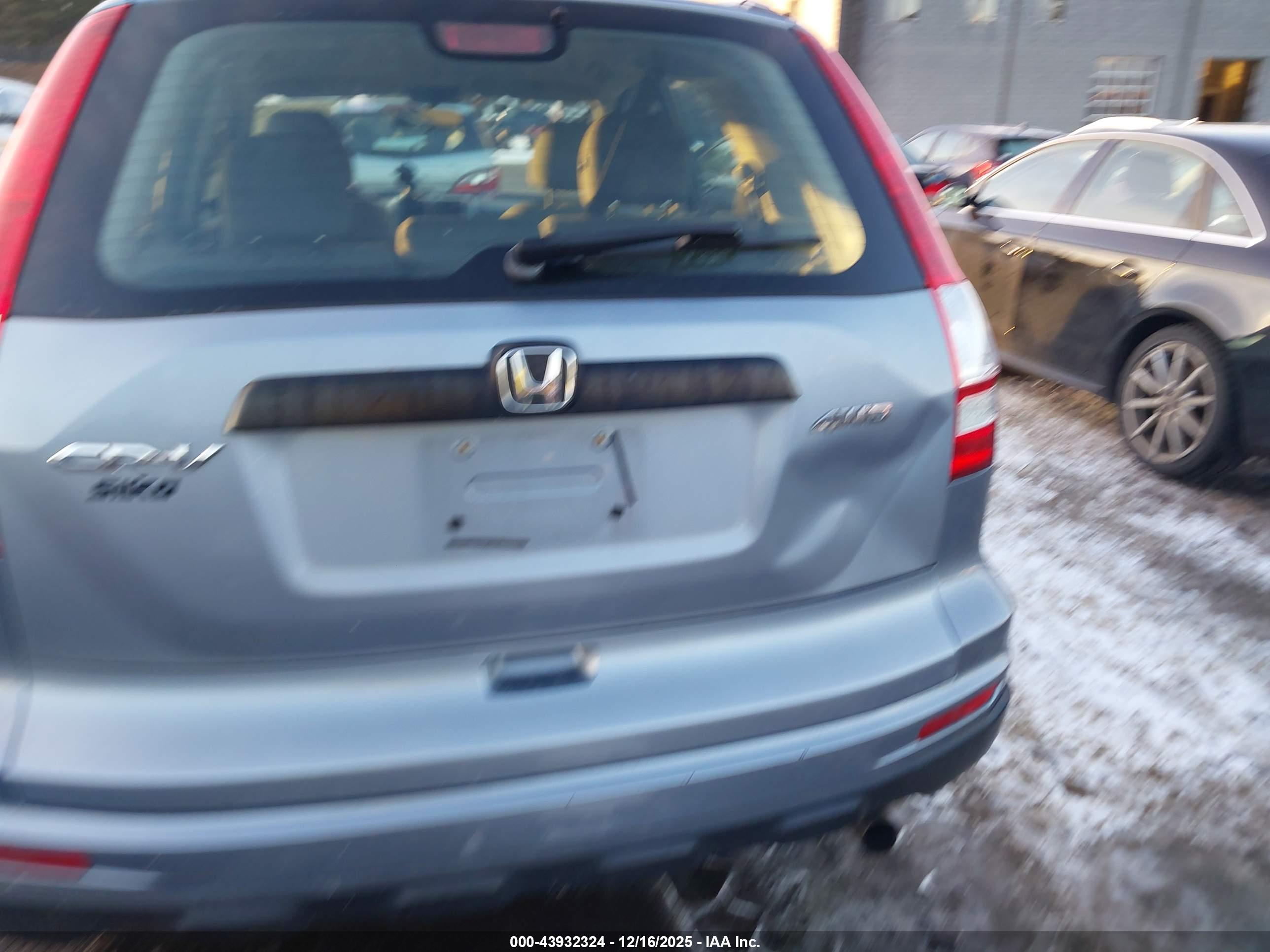 HONDA CR-V image 6